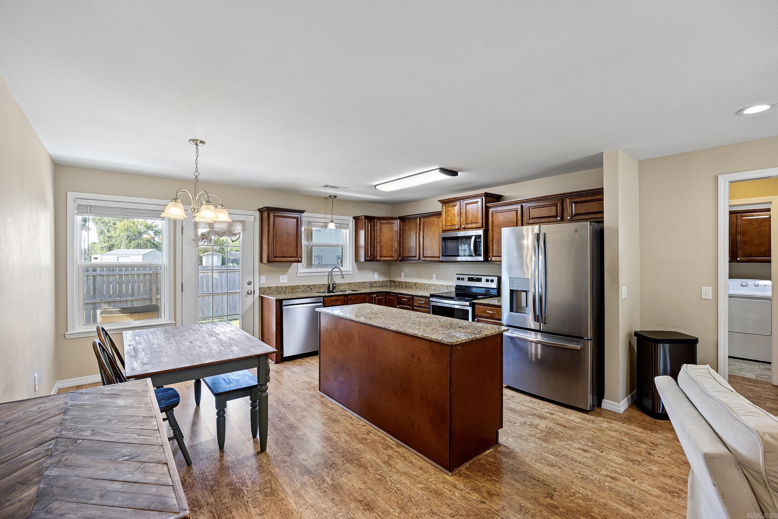 4 Fox Creek Court Property Photo 6
