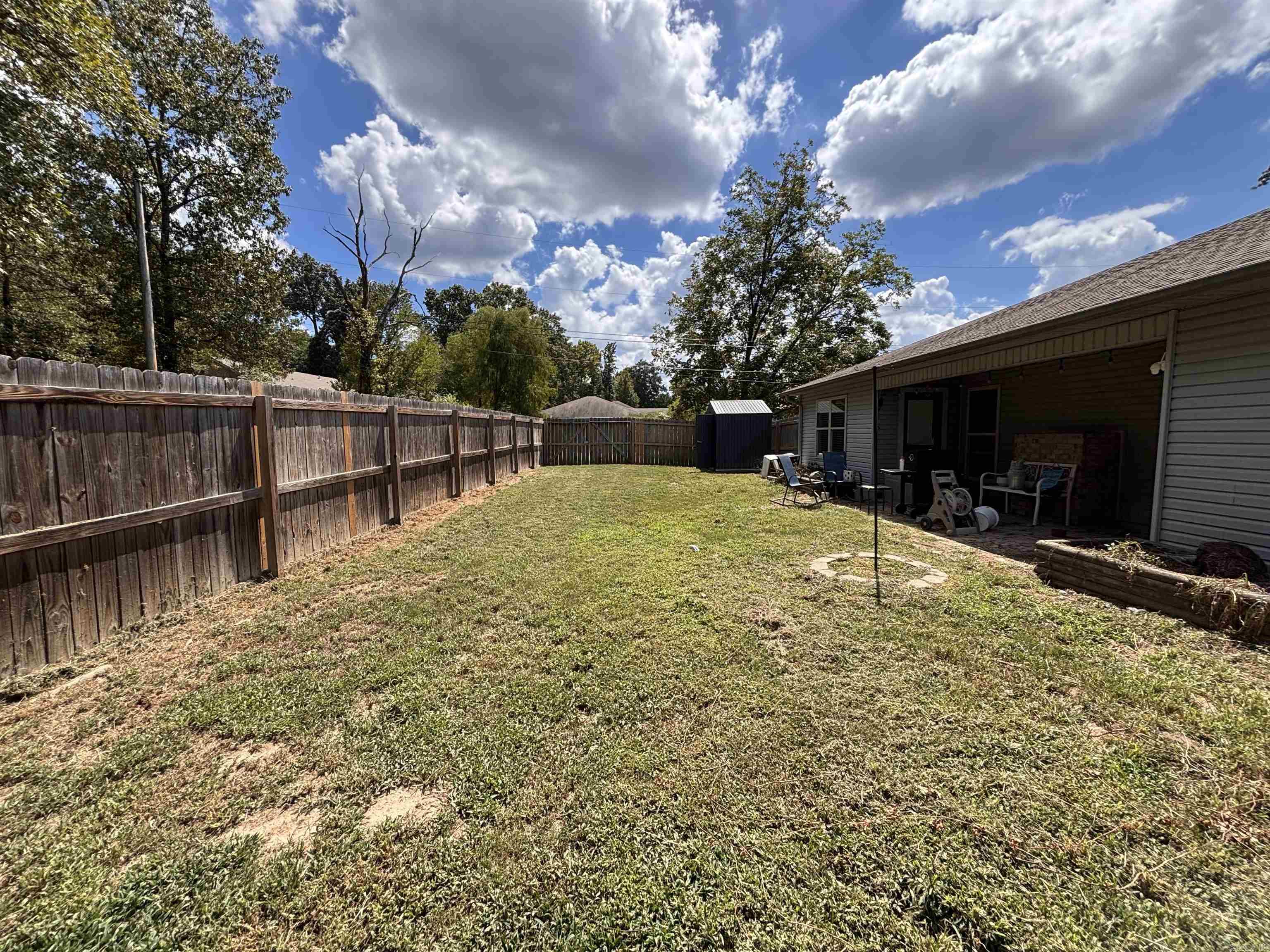 310 S Shady Lane Property Photo 7