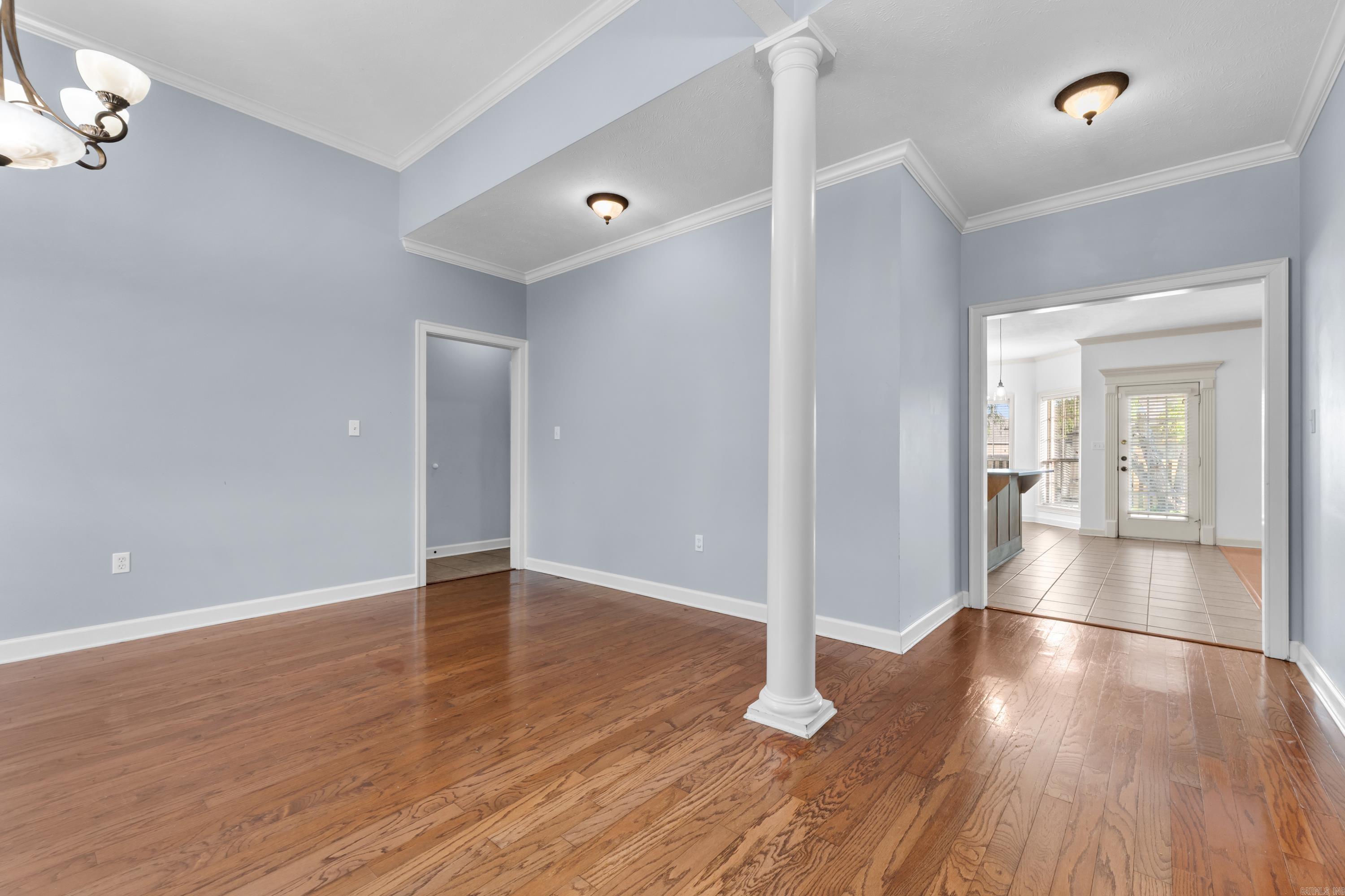 2840 Stone Wood Drive Property Photo 4