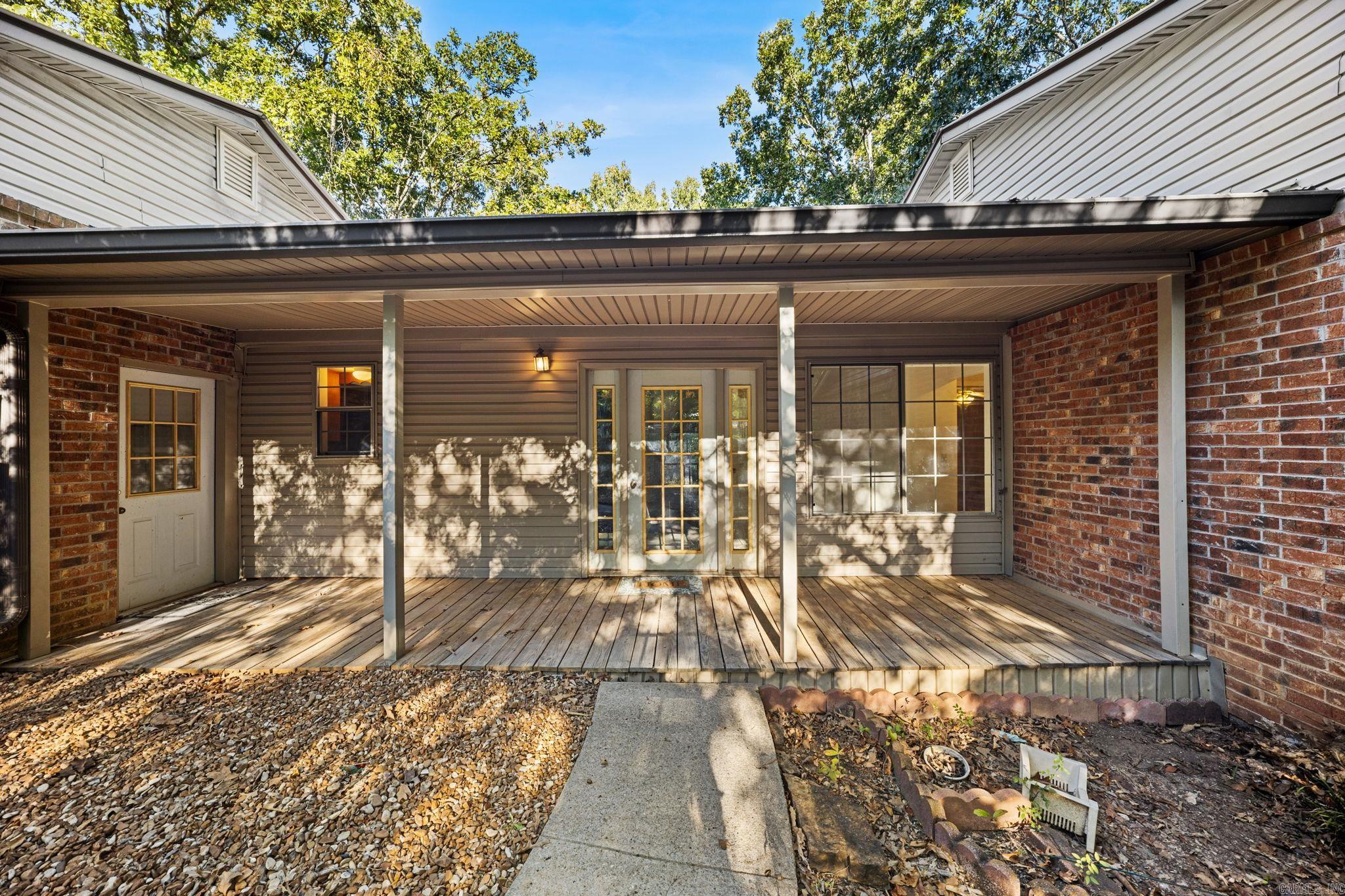 24 Baywood Drive Property Photo 6
