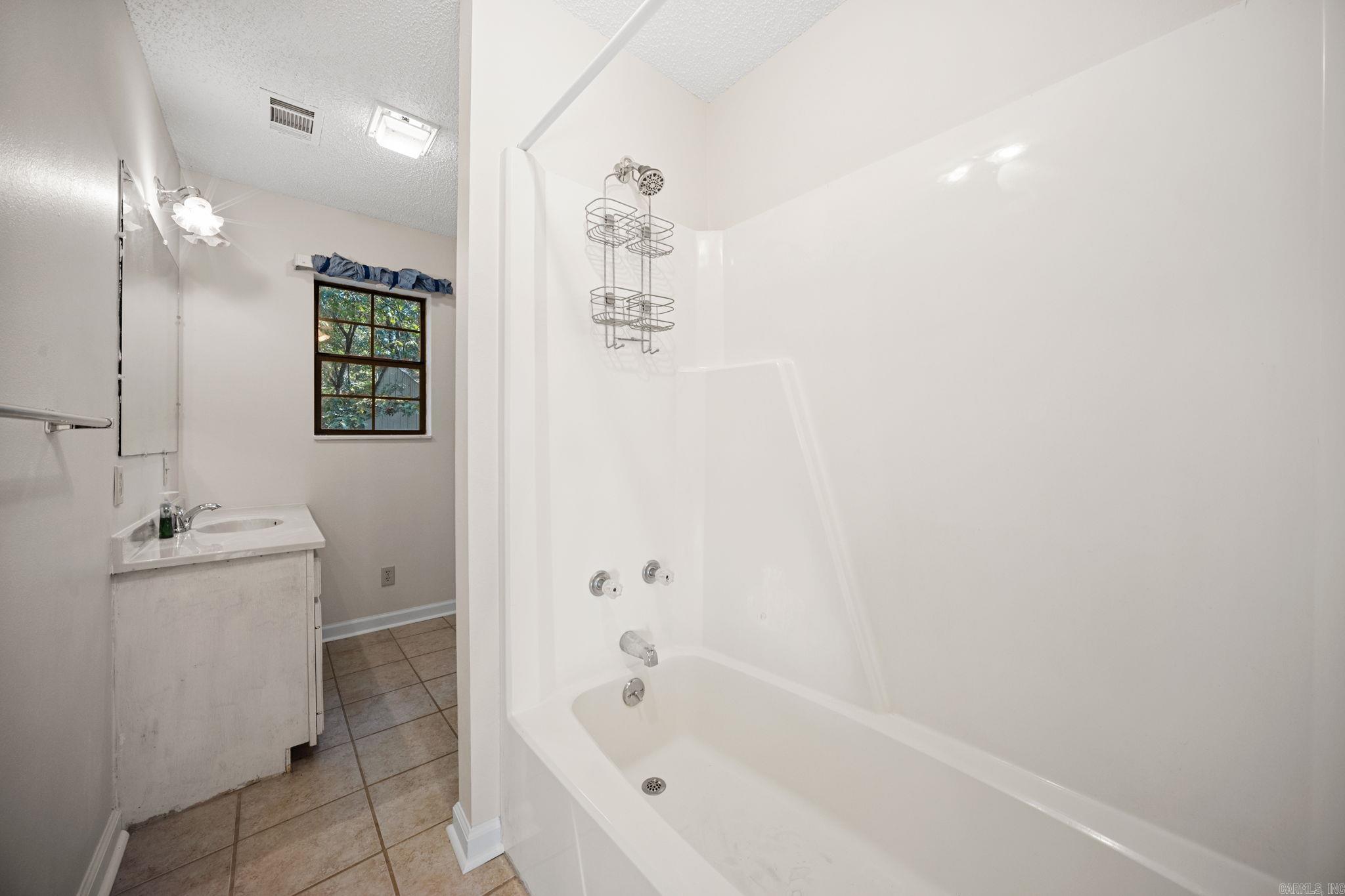24 Baywood Drive Property Photo 20