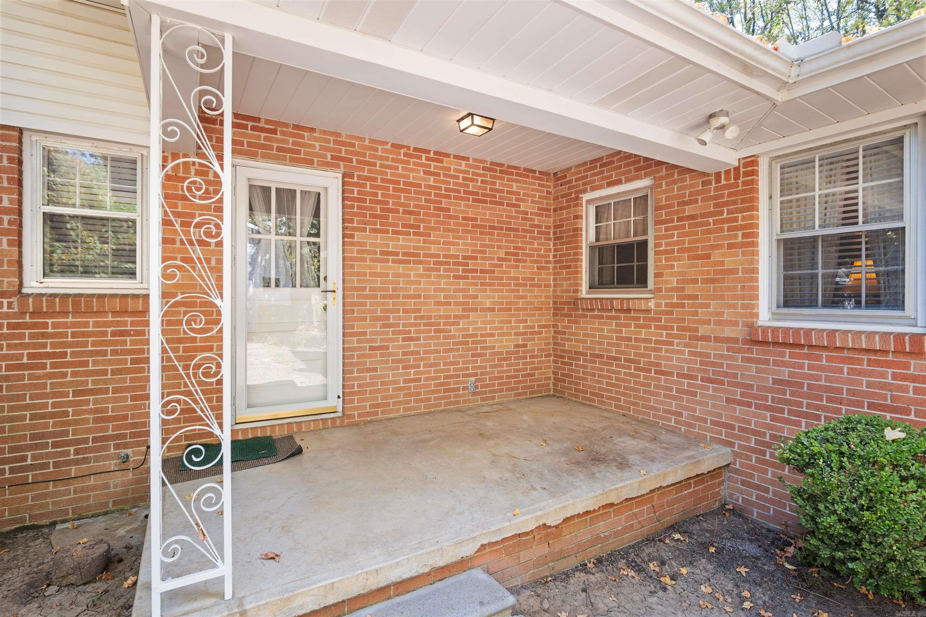 1609 Campground Road Property Photo 5