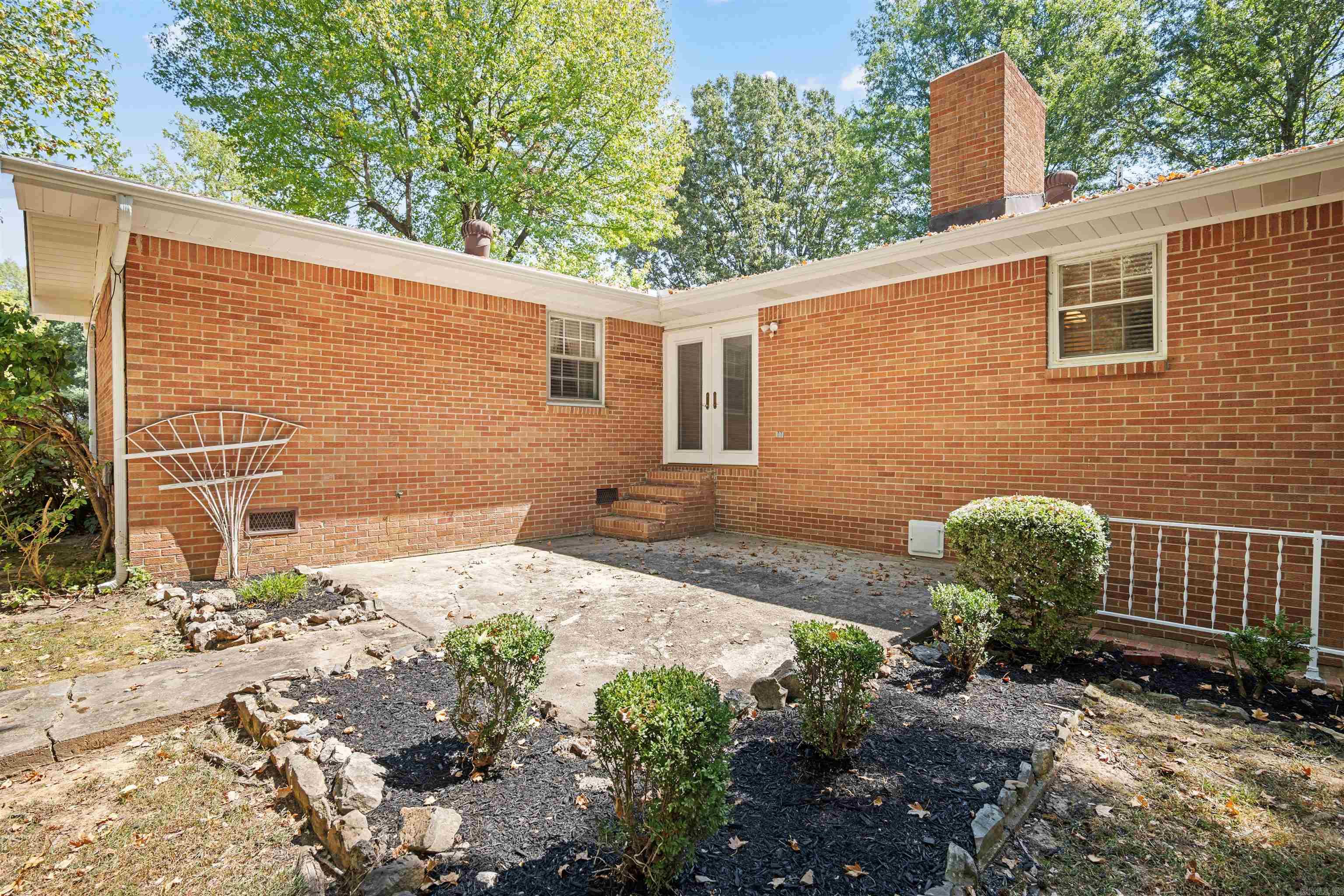 1609 Campground Road Property Photo 10