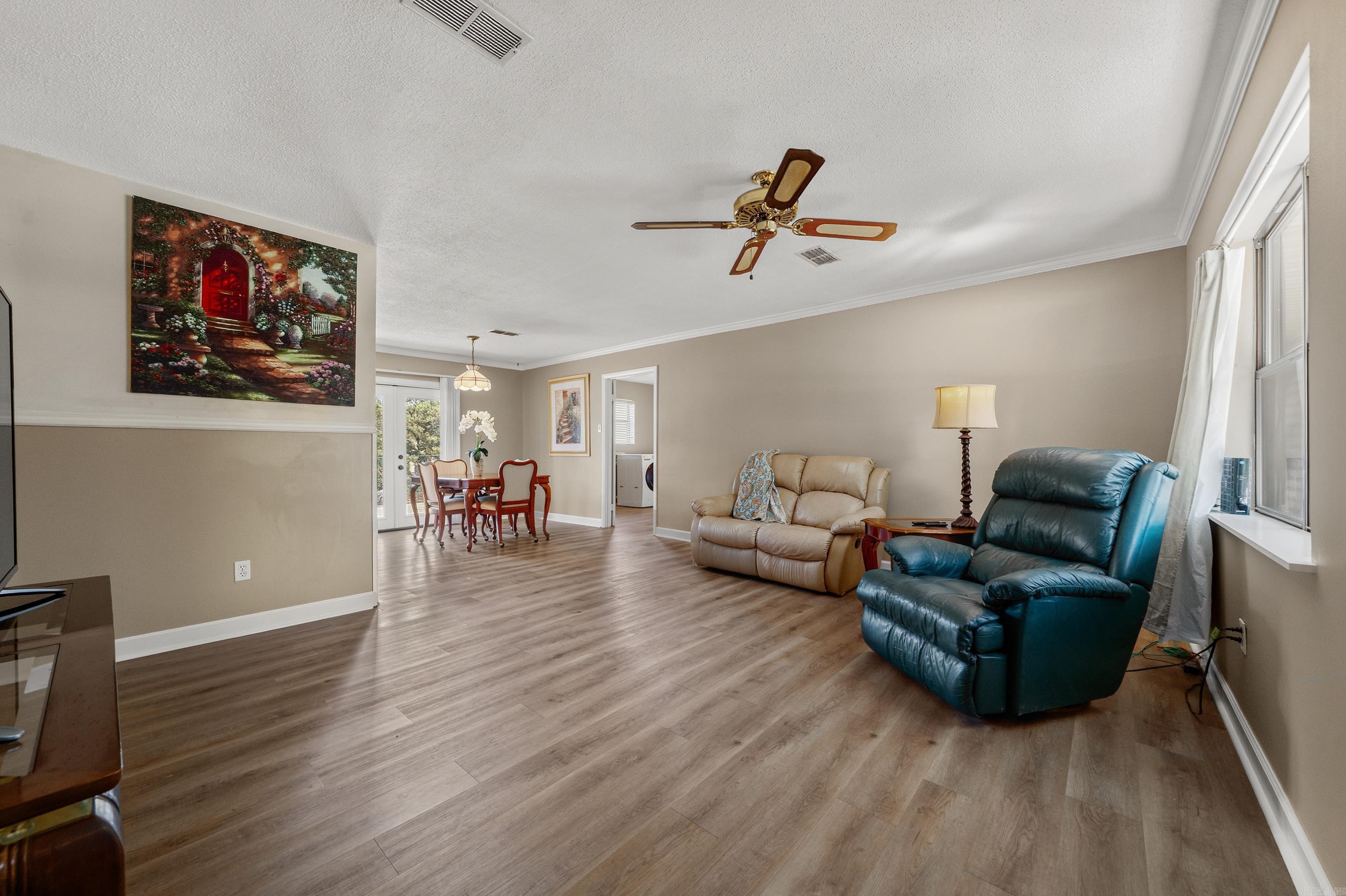 111 Kidder Lane Property Photo 4