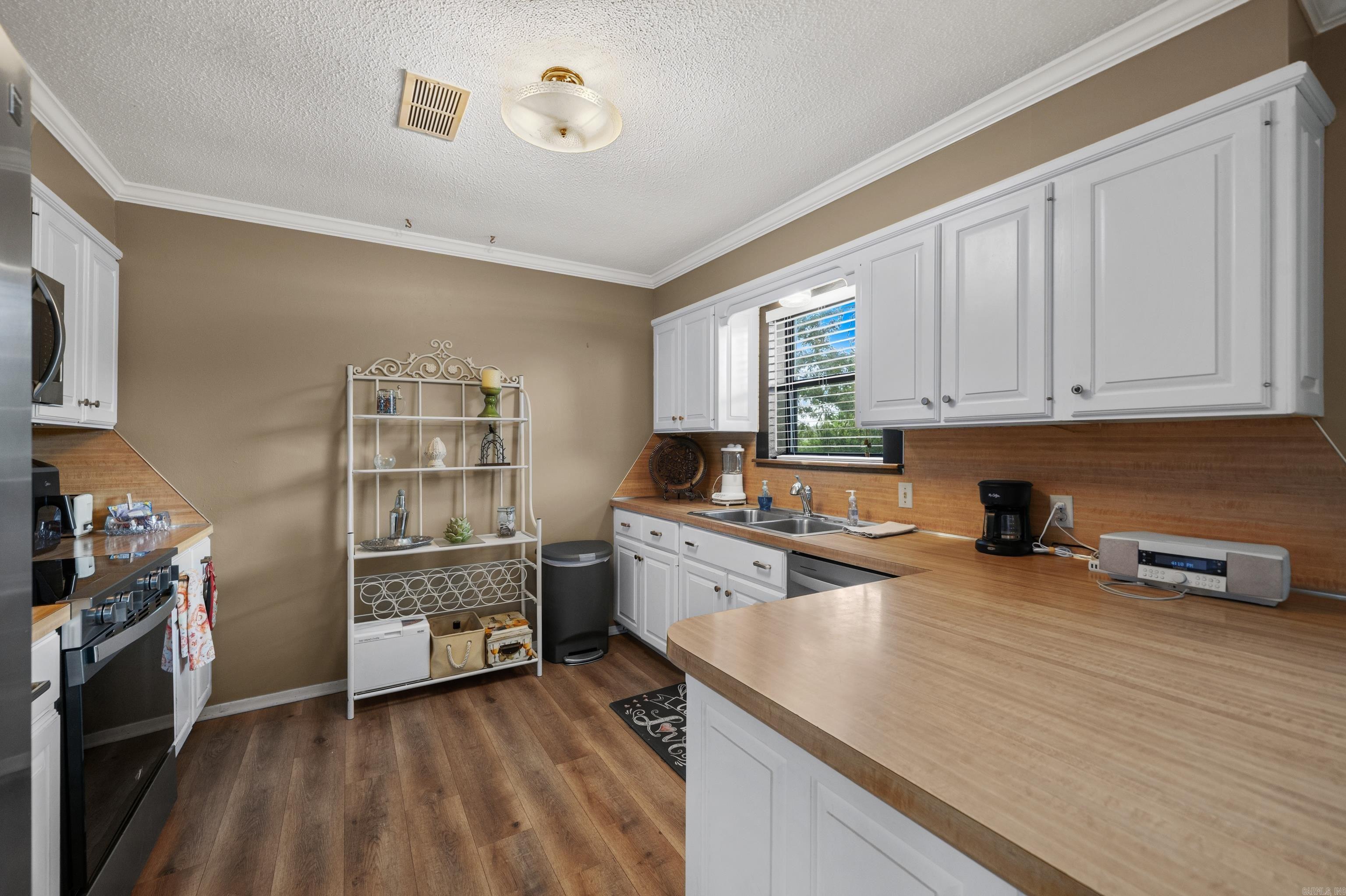 111 Kidder Lane Property Photo 13