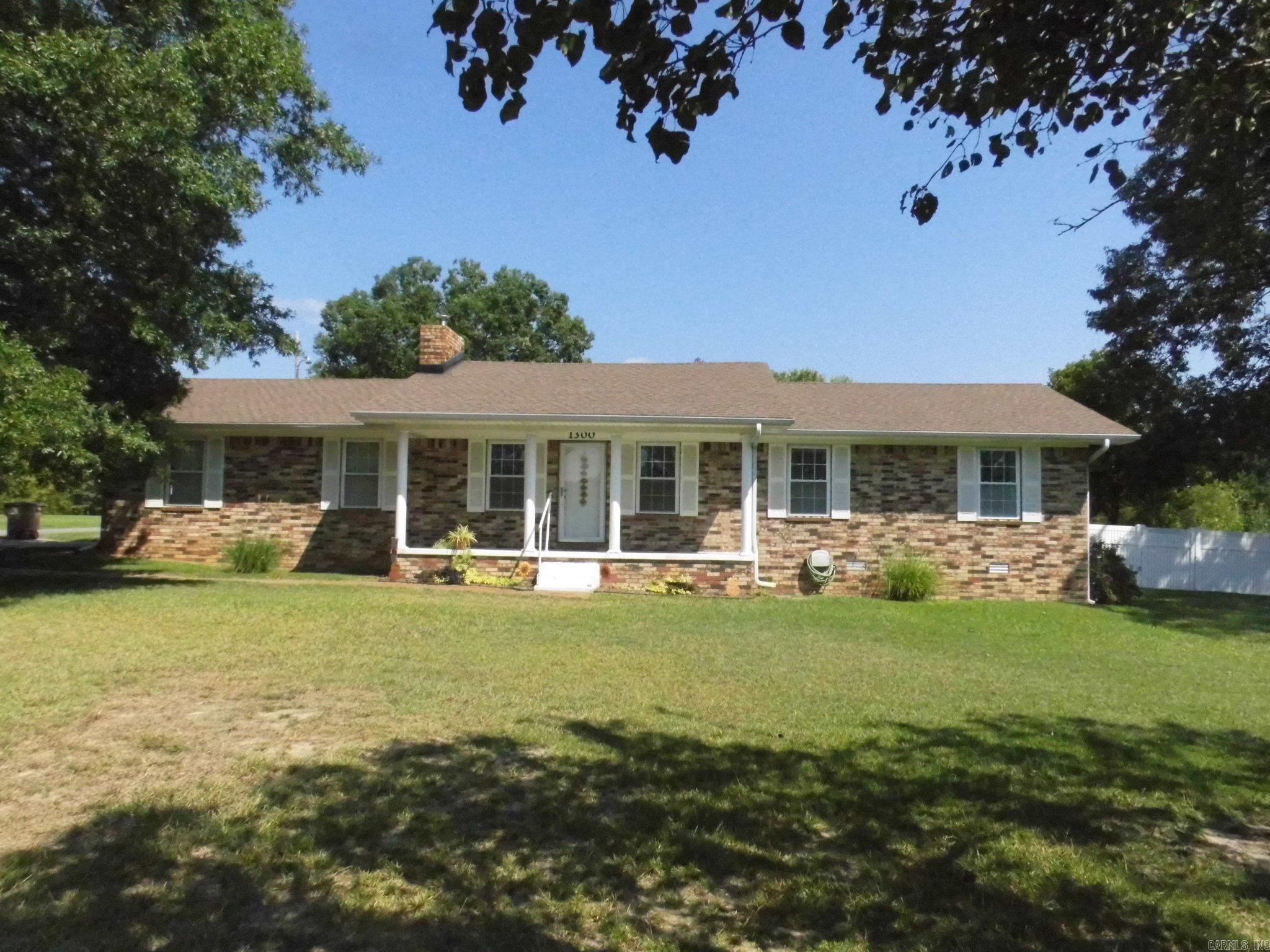 1300 W Woodson Lateral Road Property Photo 1