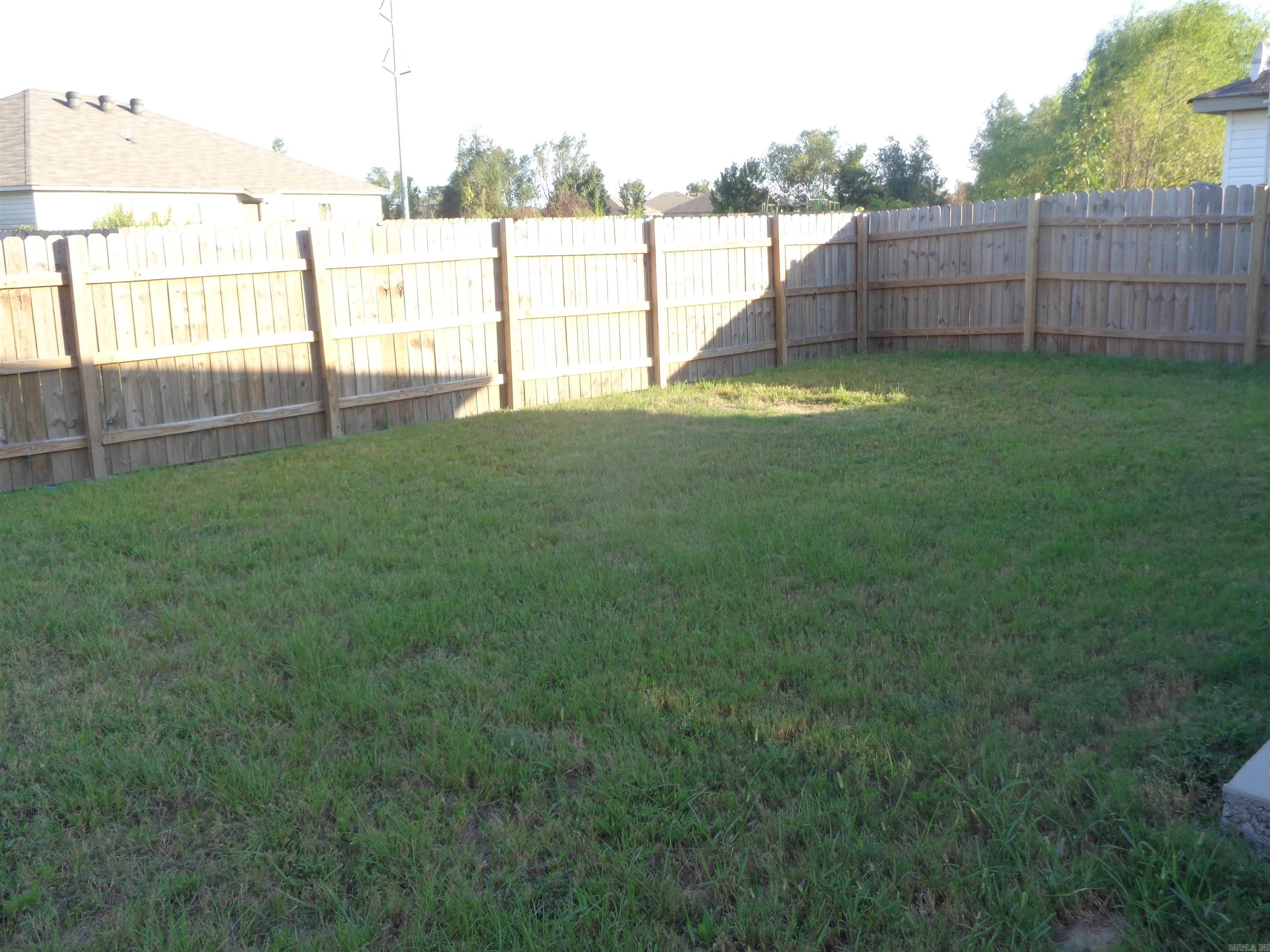 1804 Peony Street Property Photo 5