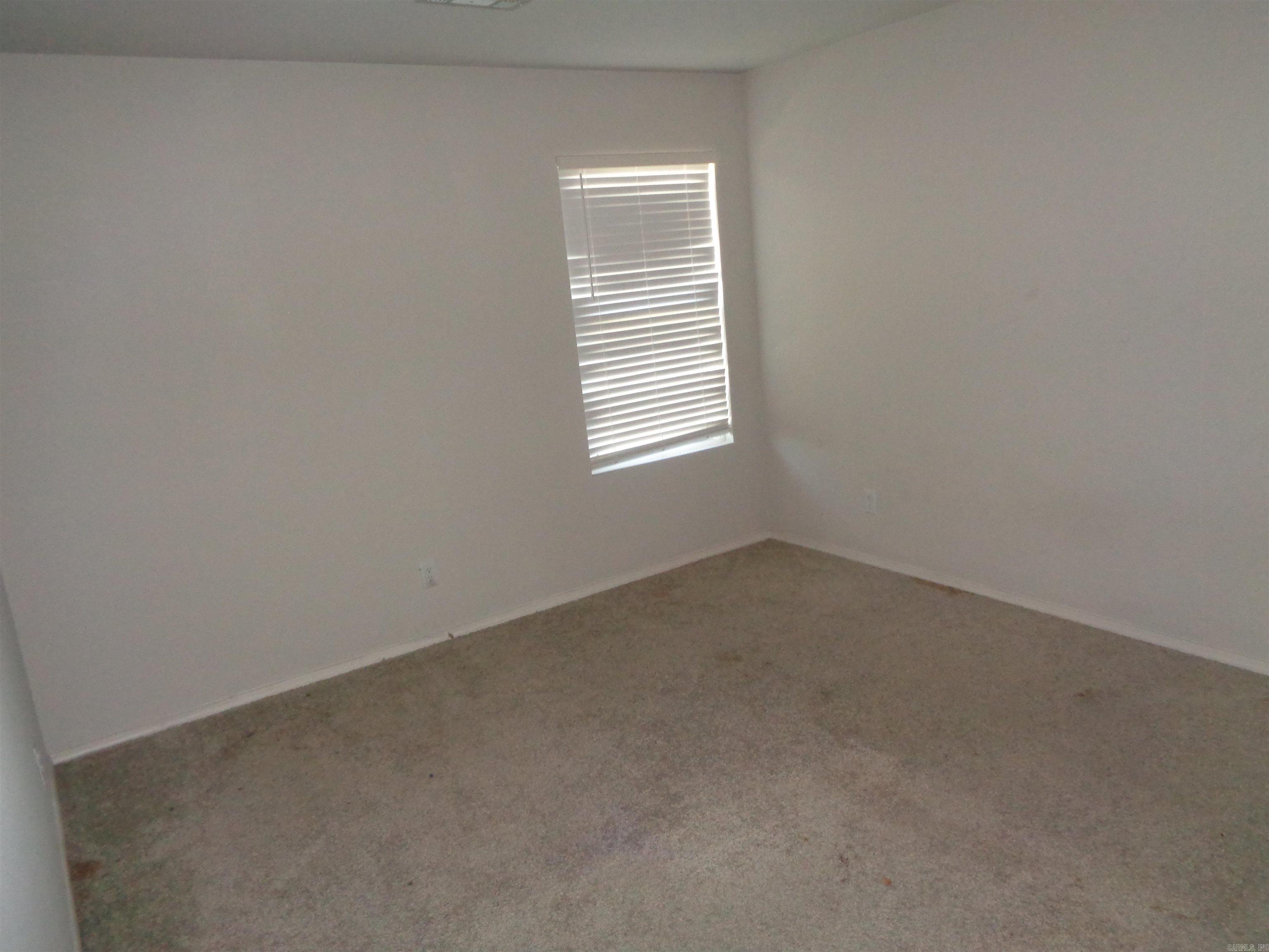 1804 Peony Street Property Photo 13