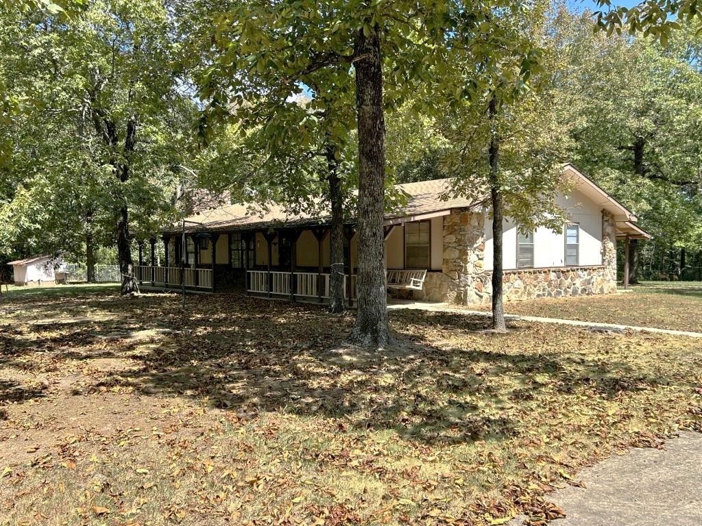 2631 Hub Willis Road Property Photo 1