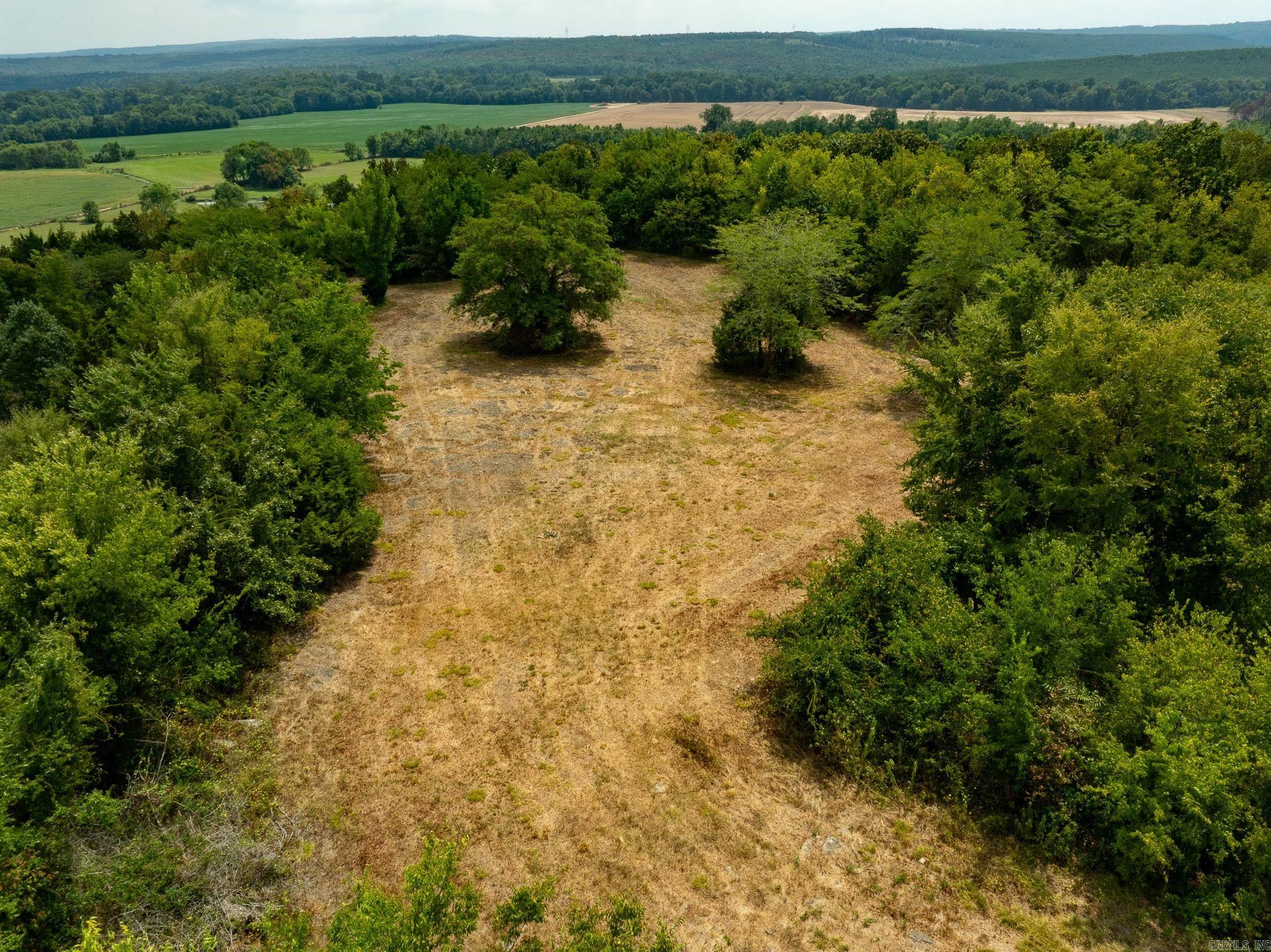 1910 Blackland Property Photo 8
