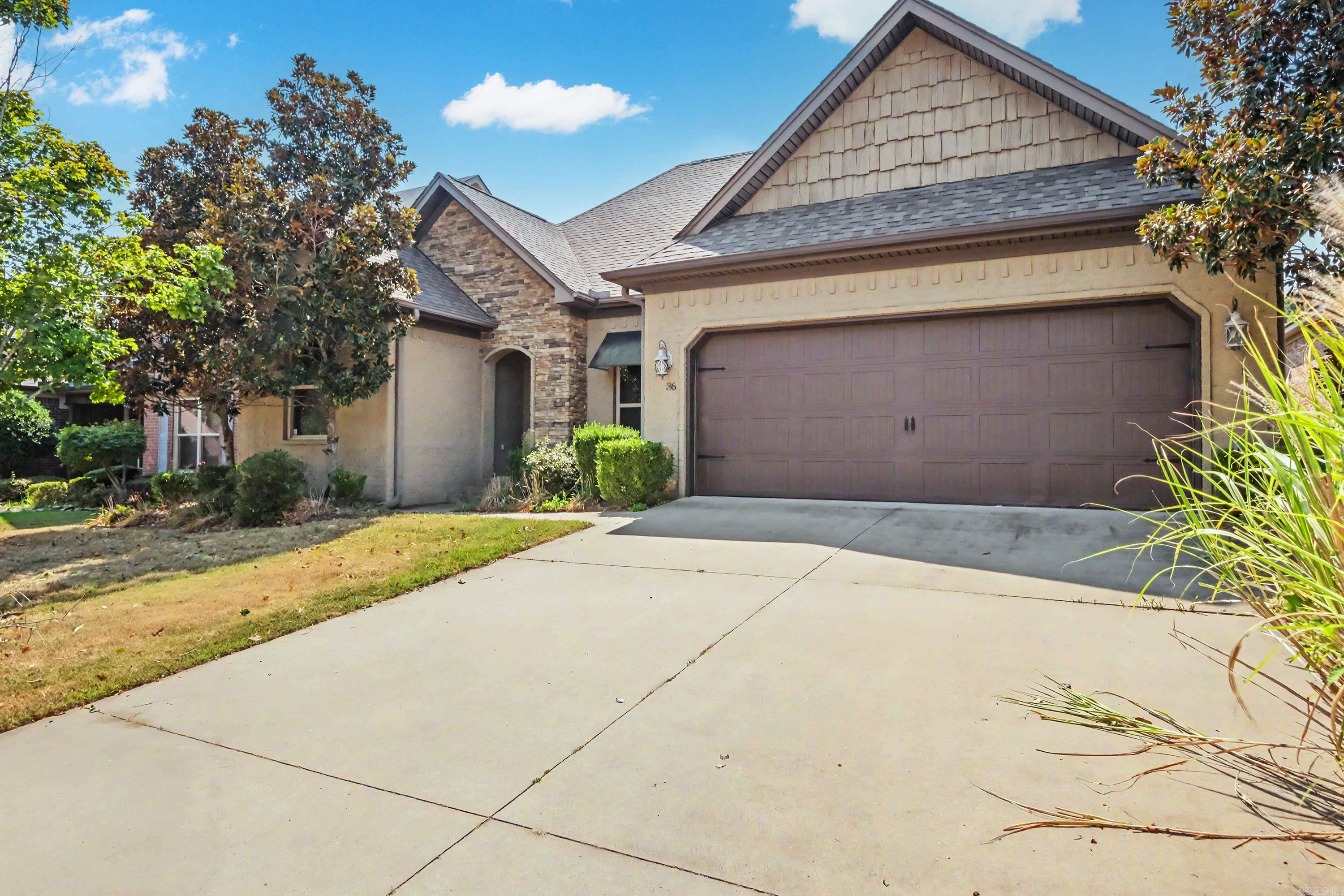 36 Kanis Creek Place Property Photo 2