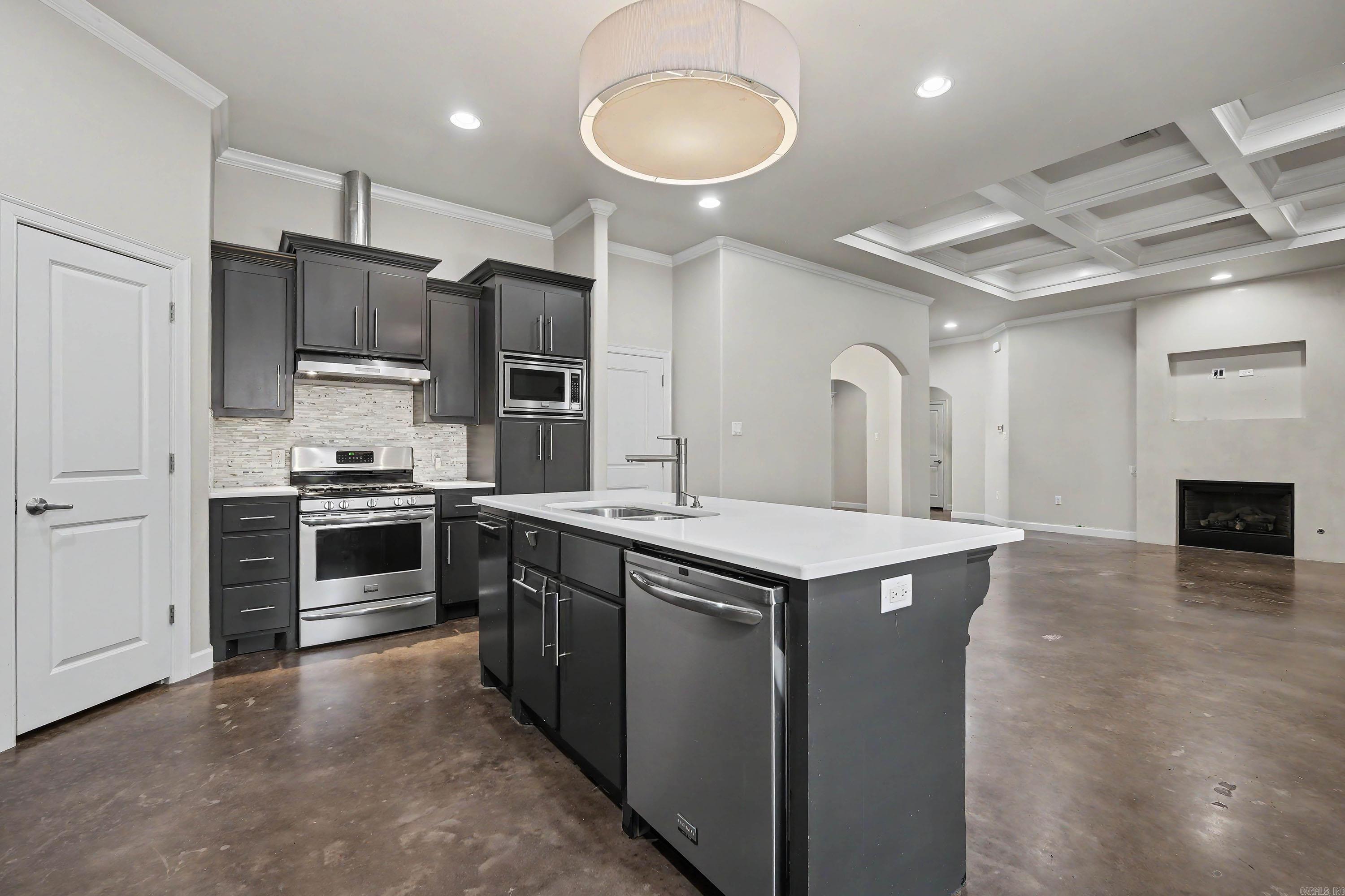 36 Kanis Creek Place Property Photo 14
