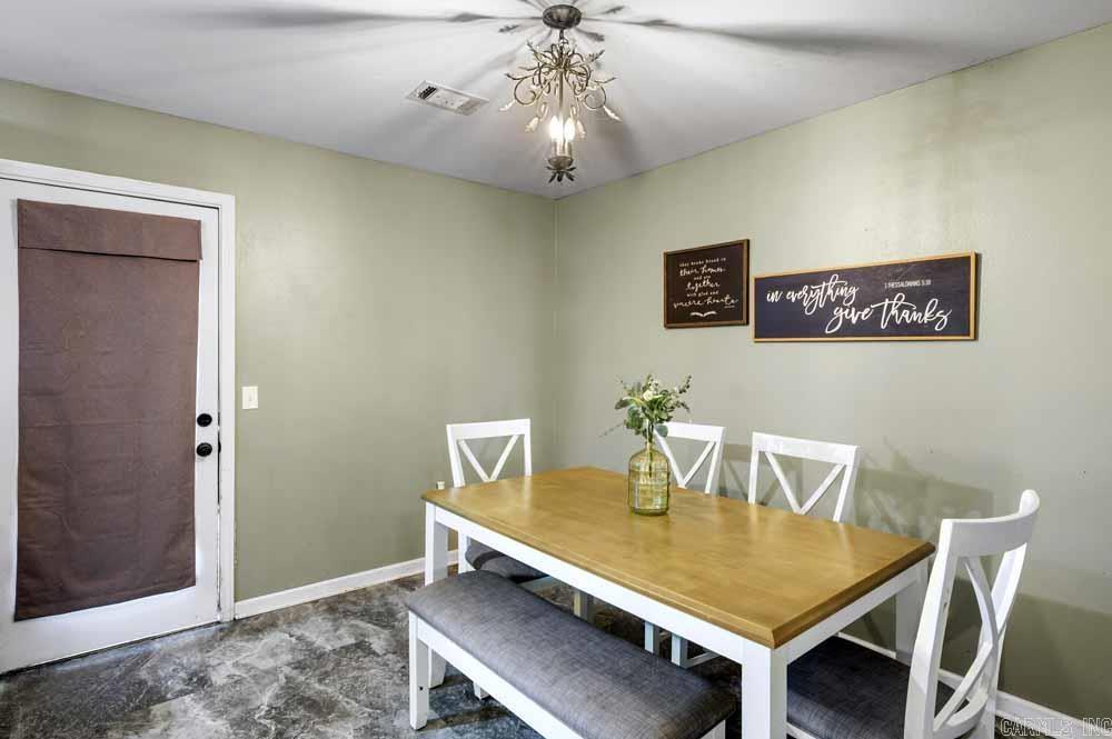 23708 Highway 84 Property Photo 4