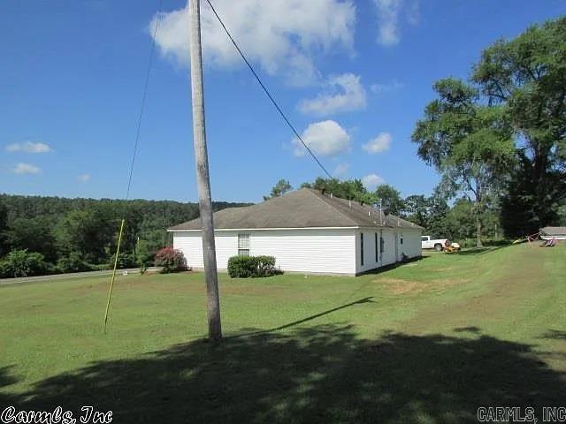 23708 Highway 84 Property Photo 5