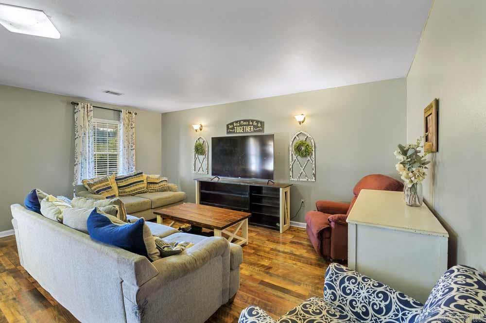 23708 Highway 84 Property Photo 7