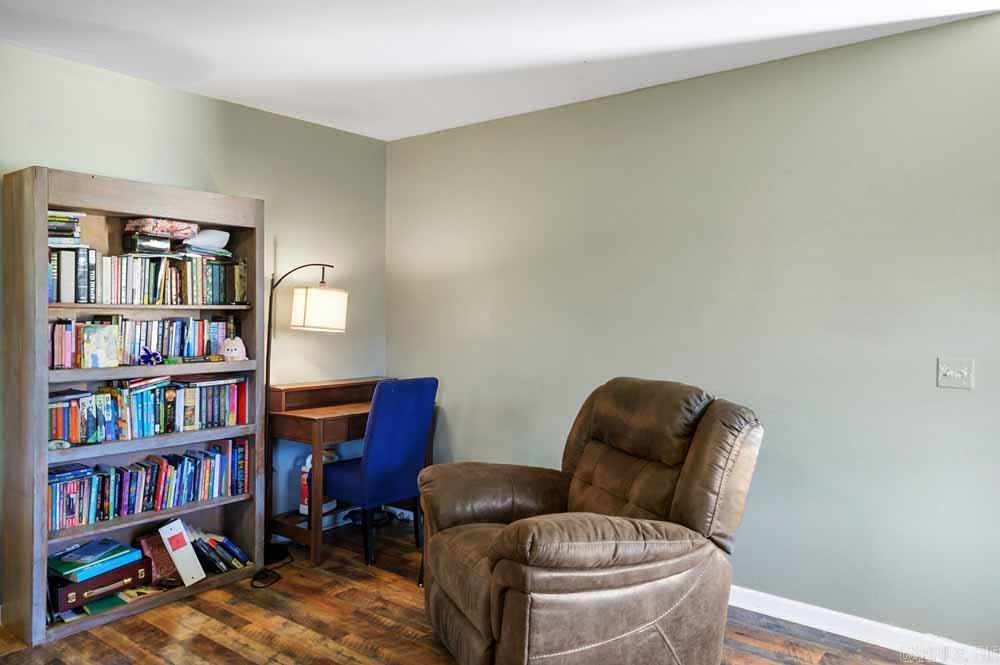 23708 Highway 84 Property Photo 9
