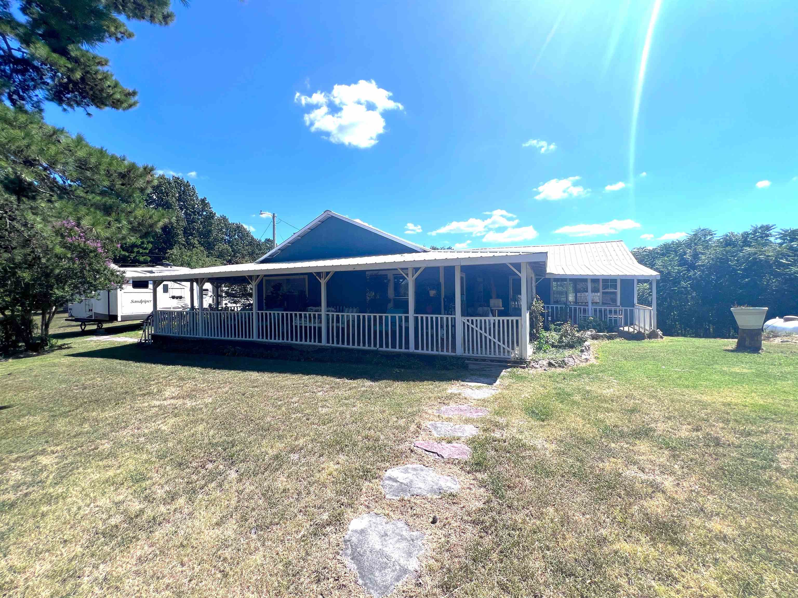 3295 Cozahome Road Property Photo 1