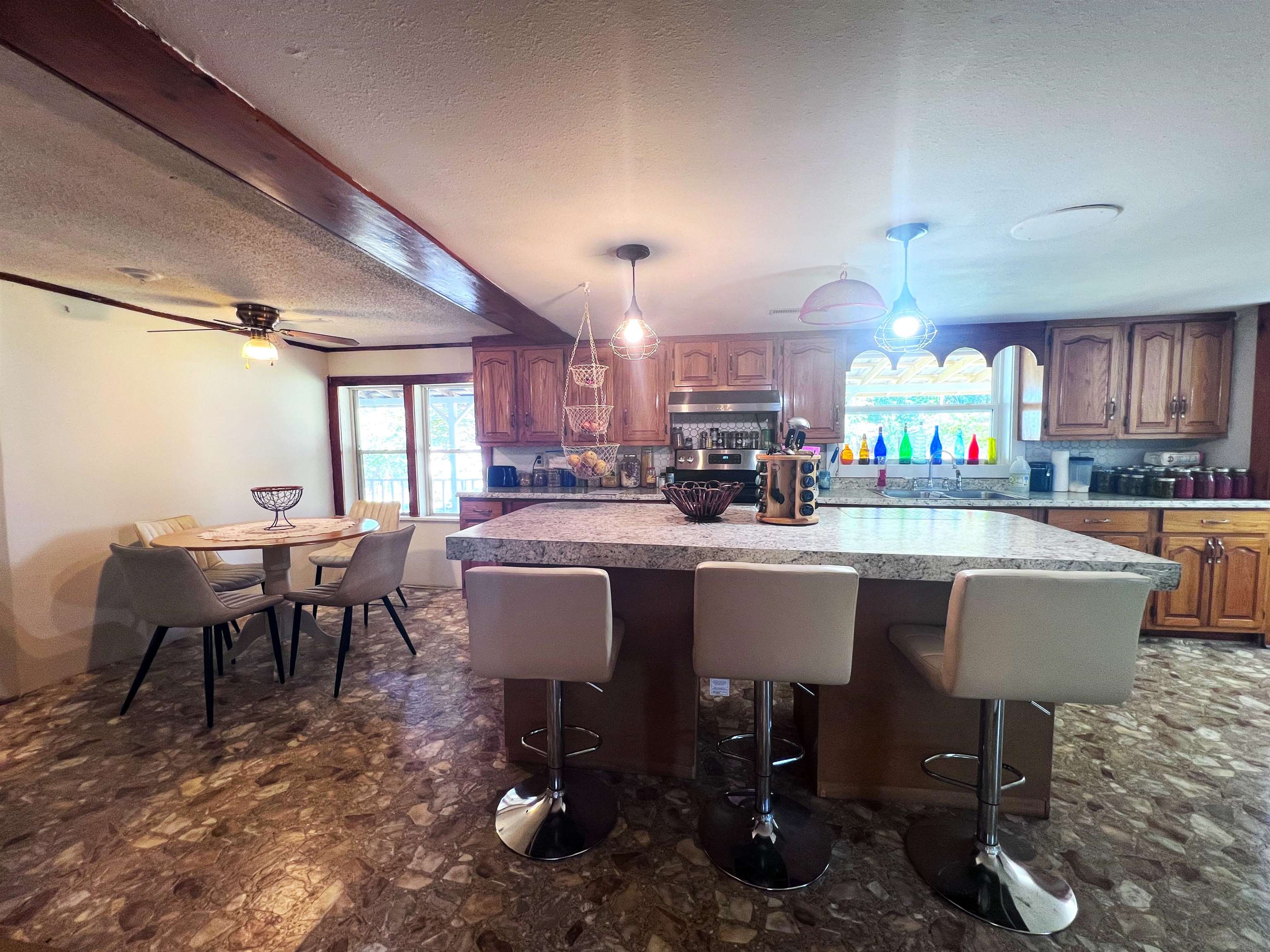 3295 Cozahome Road Property Photo 11