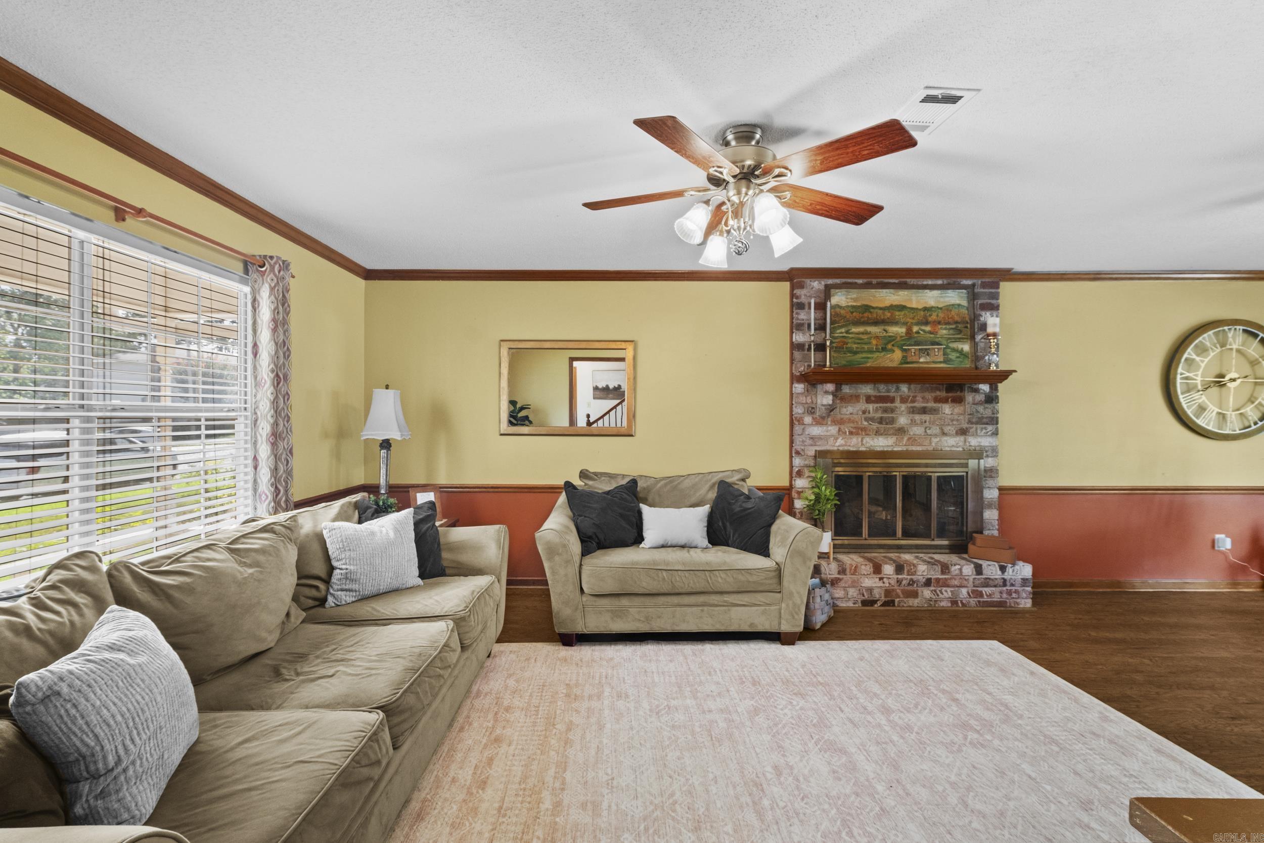 2409 Ozark Drive Property Photo 4