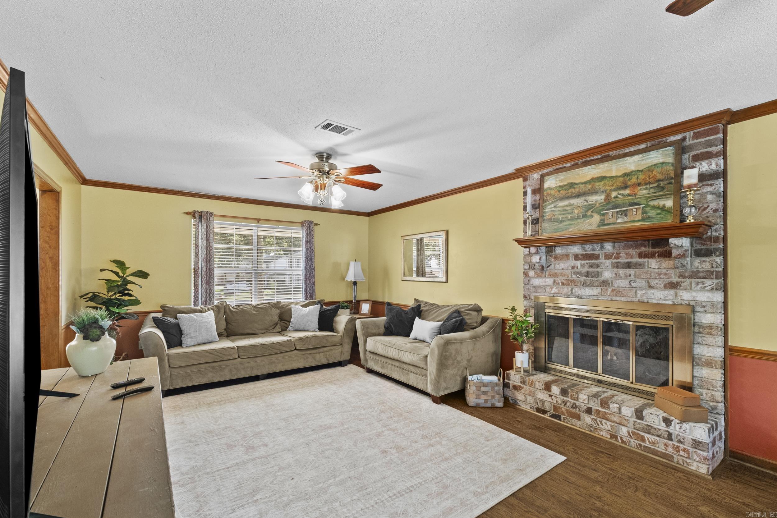 2409 Ozark Drive Property Photo 7