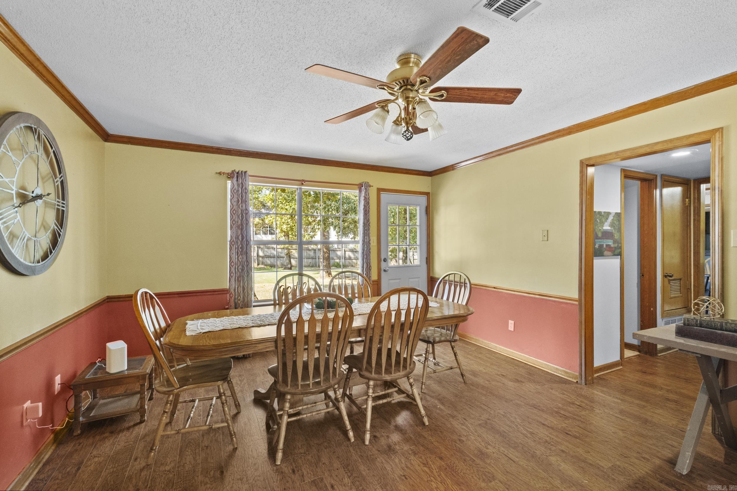 2409 Ozark Drive Property Photo 10