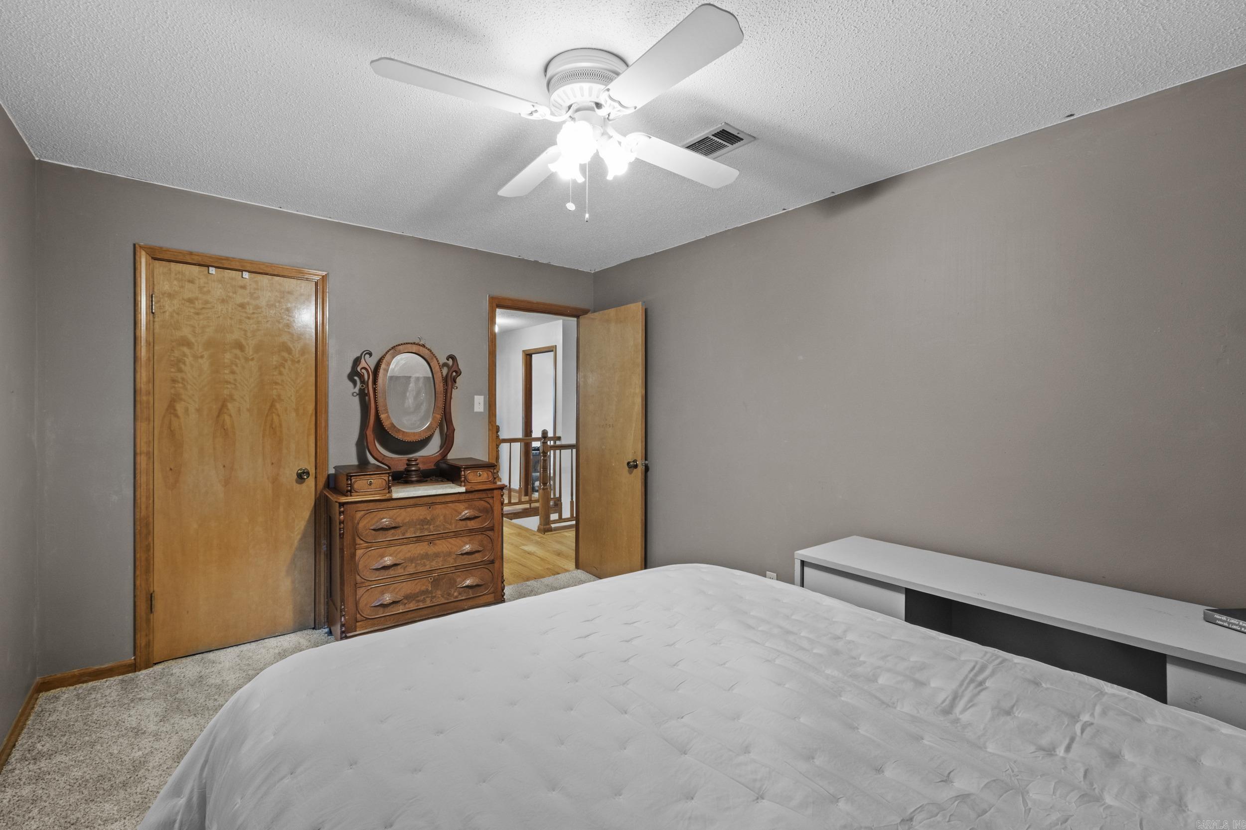 2409 Ozark Drive Property Photo 31