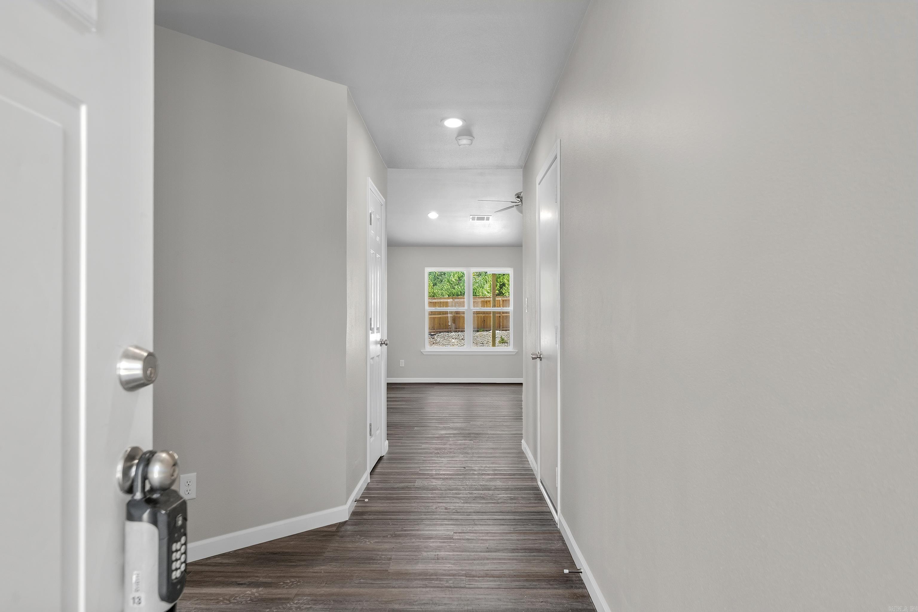 126 Lance Circle Property Photo 5