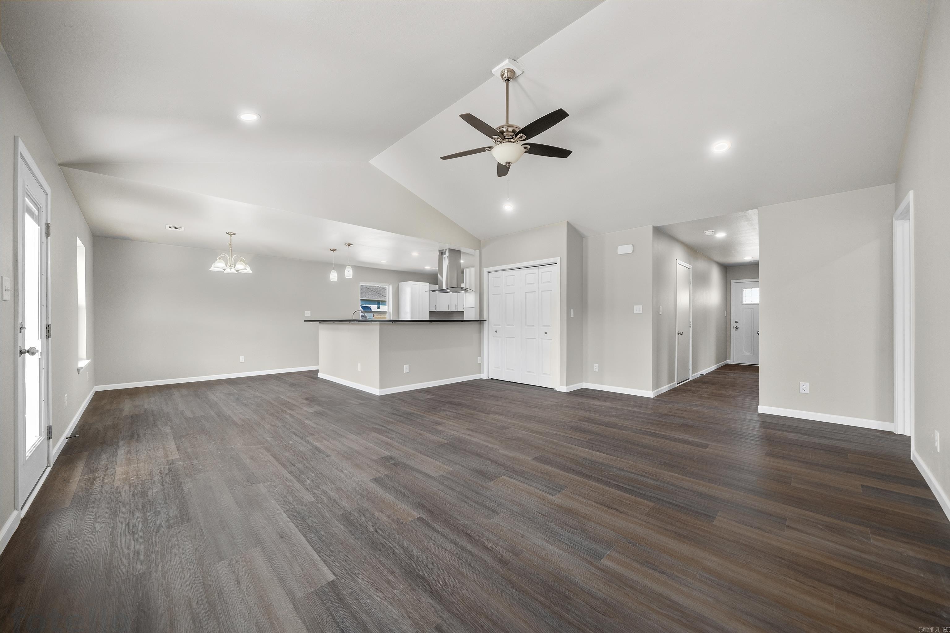 126 Lance Circle Property Photo 7