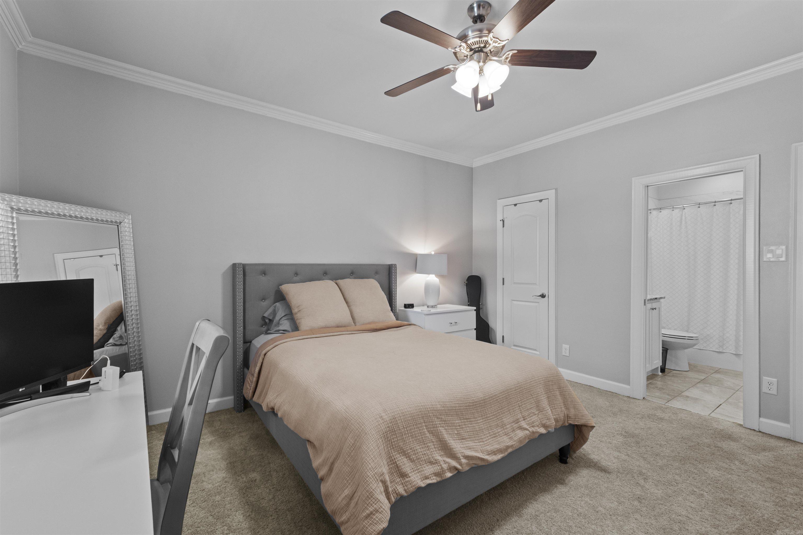 9424 Vale Royal Dr Property Photo 26