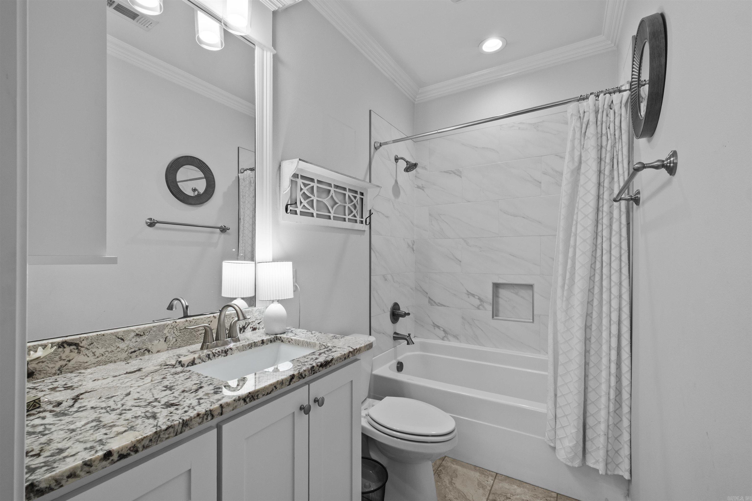 9424 Vale Royal Dr Property Photo 27