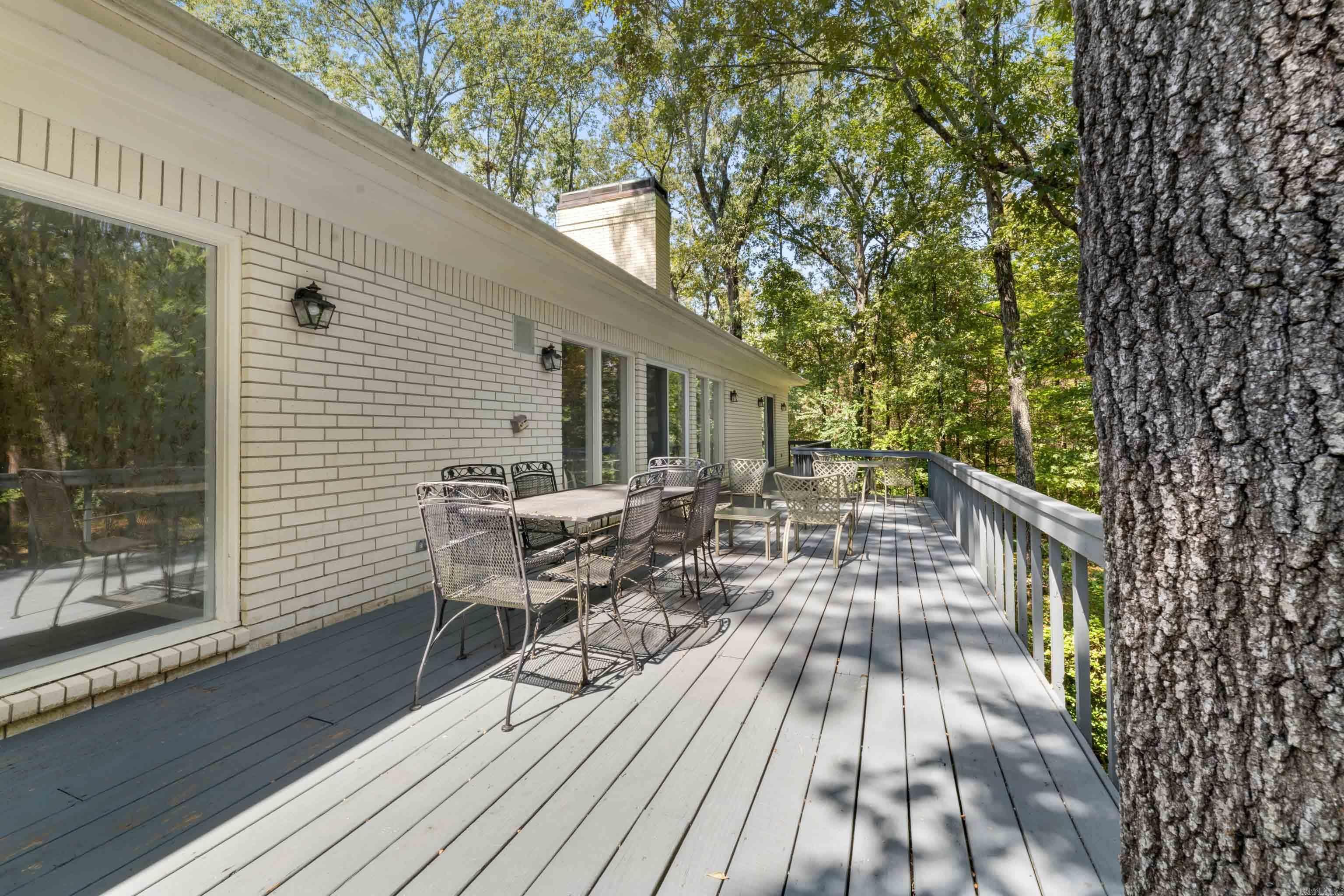 1104 Wildwood Ln. Property Photo 42