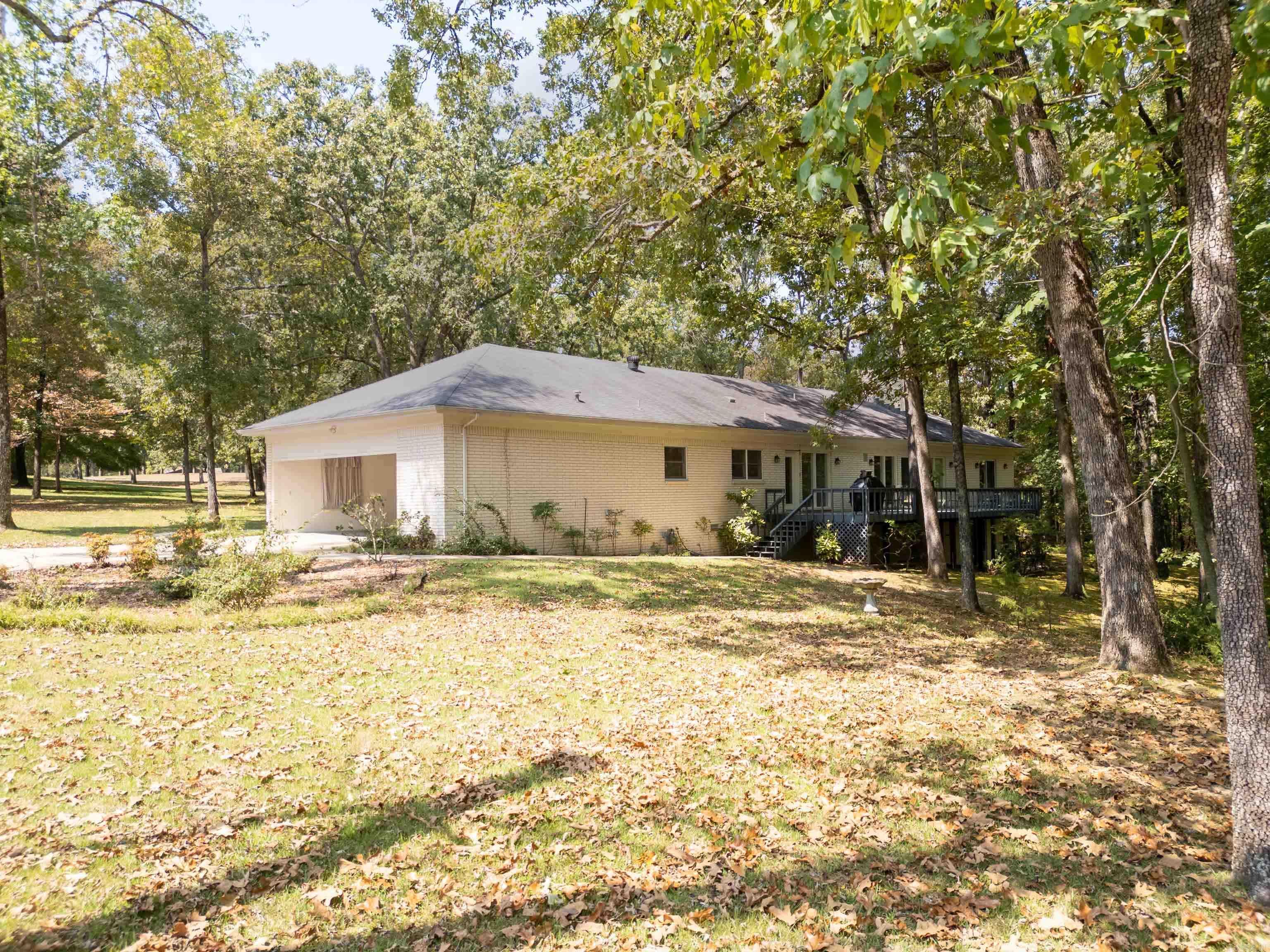 1104 Wildwood Ln. Property Photo 47
