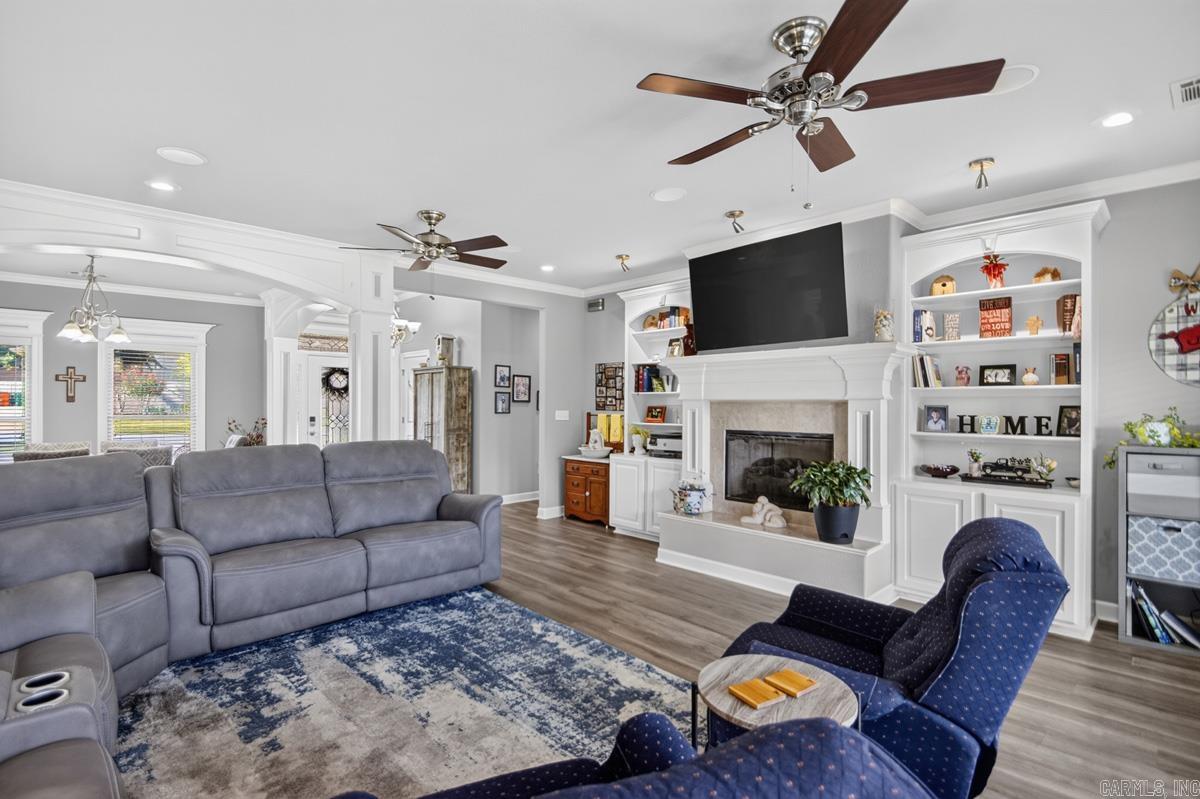1308 Nature Way Dr Property Photo 8
