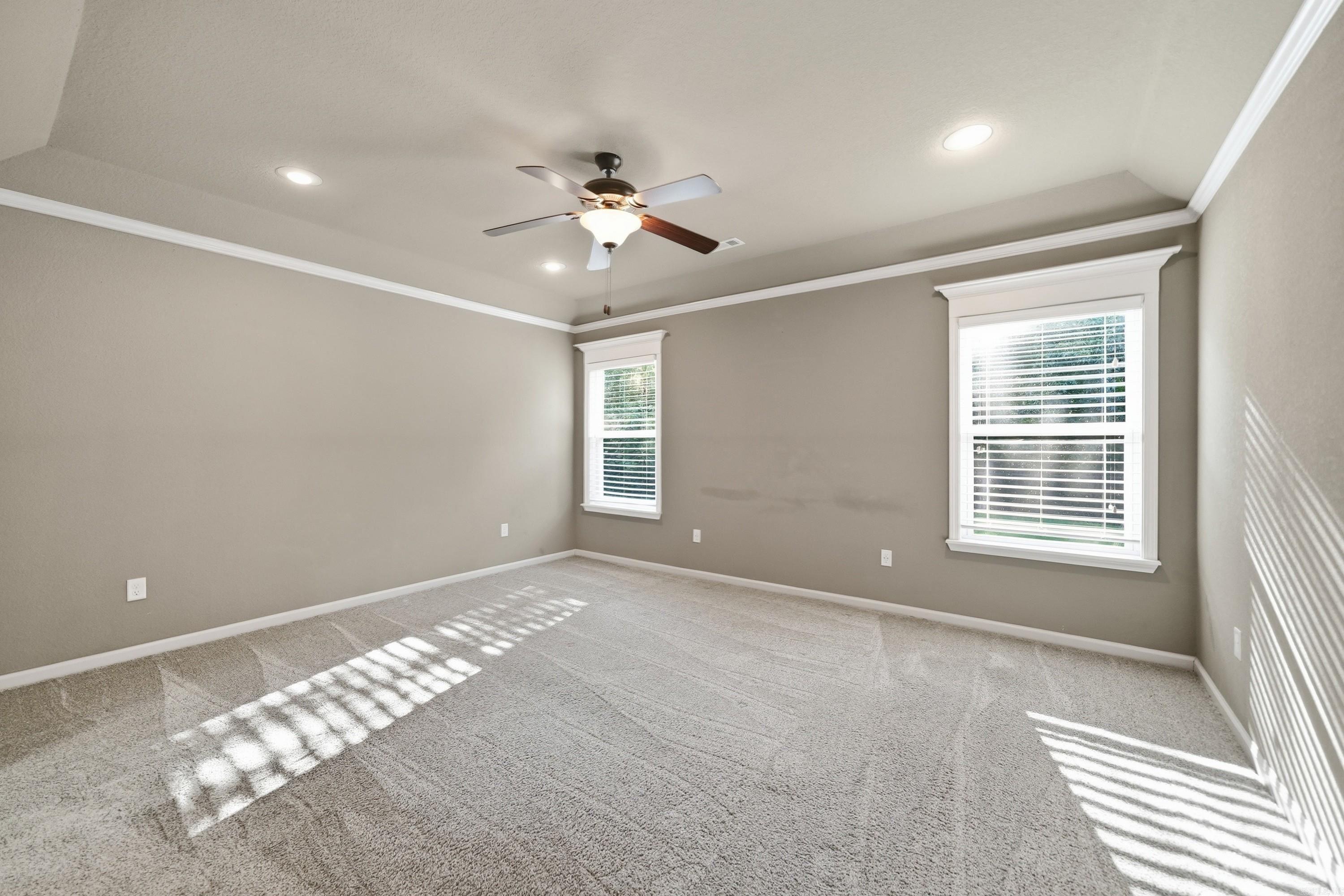 3015 Gladstone Drive Property Photo 20