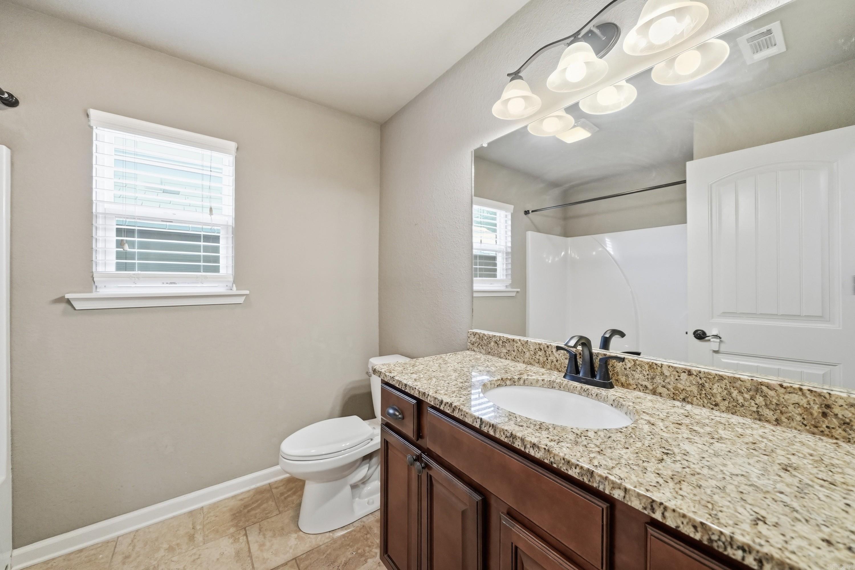3015 Gladstone Drive Property Photo 30