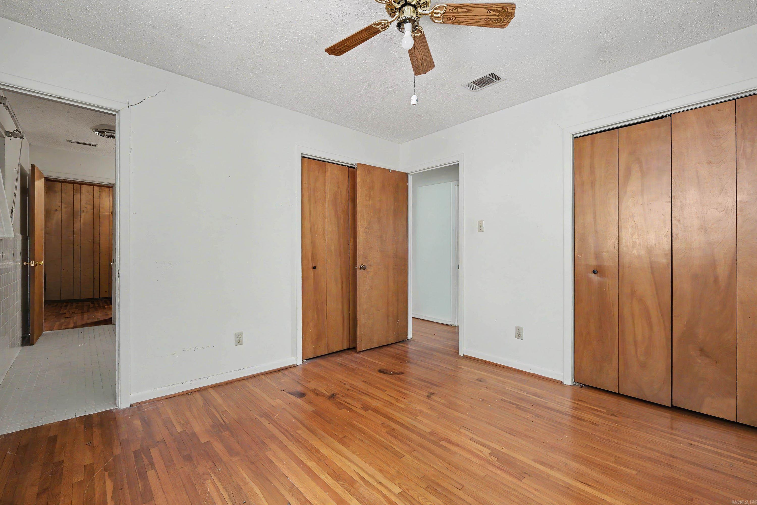 917 S. Hughes Street Property Photo 13