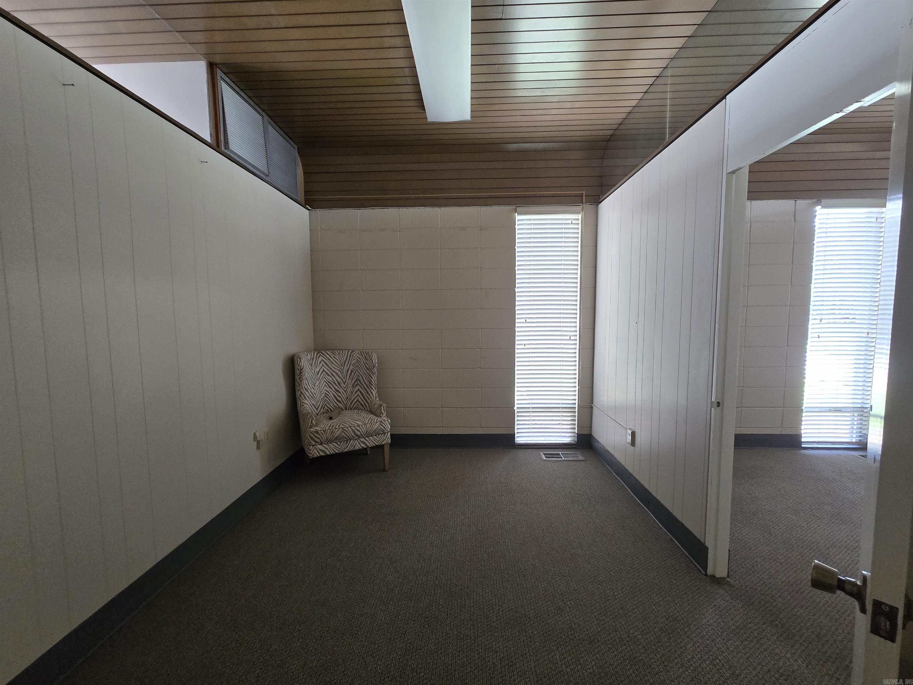 916 Garland Street Property Photo 7