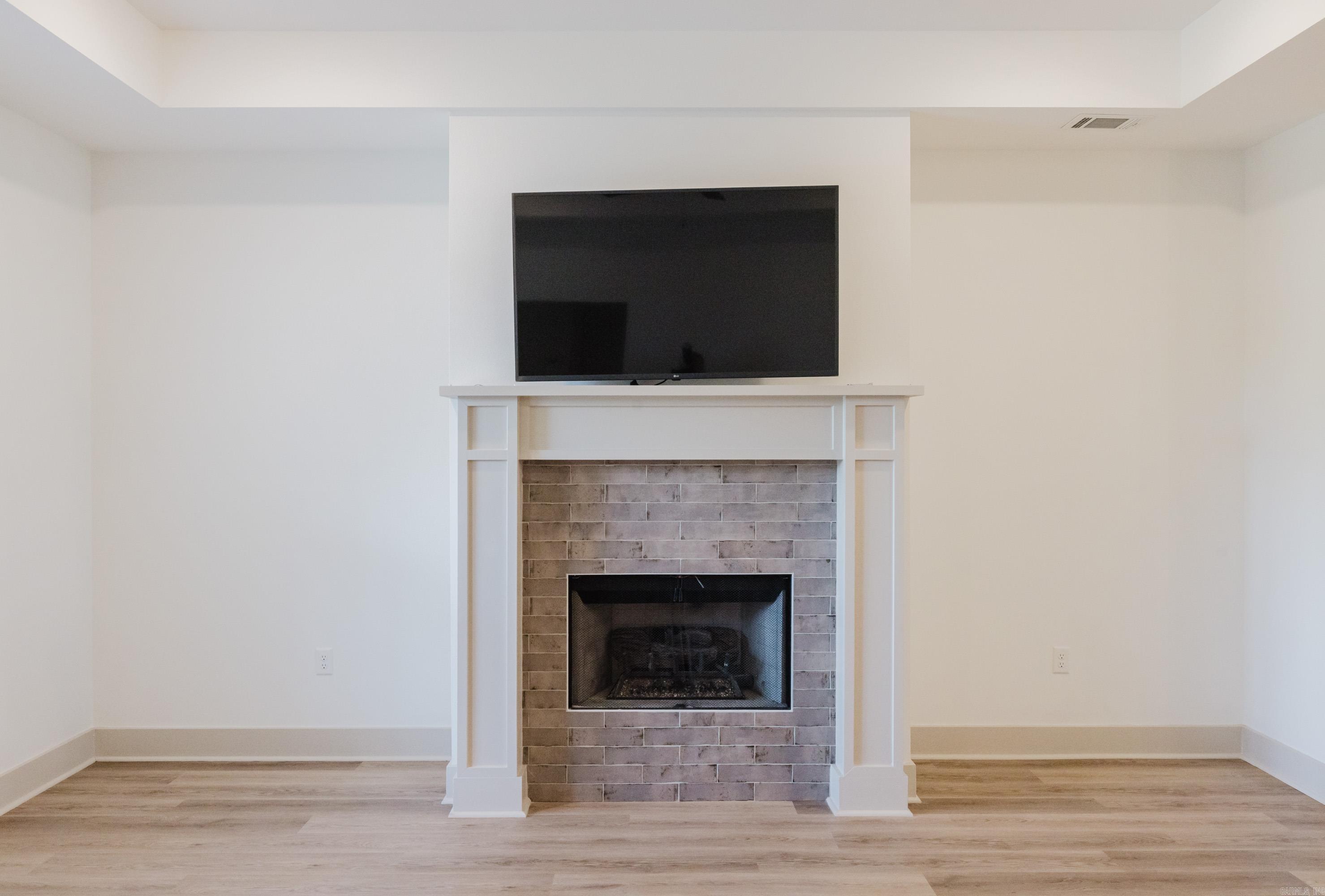 229 A Street Property Photo 12