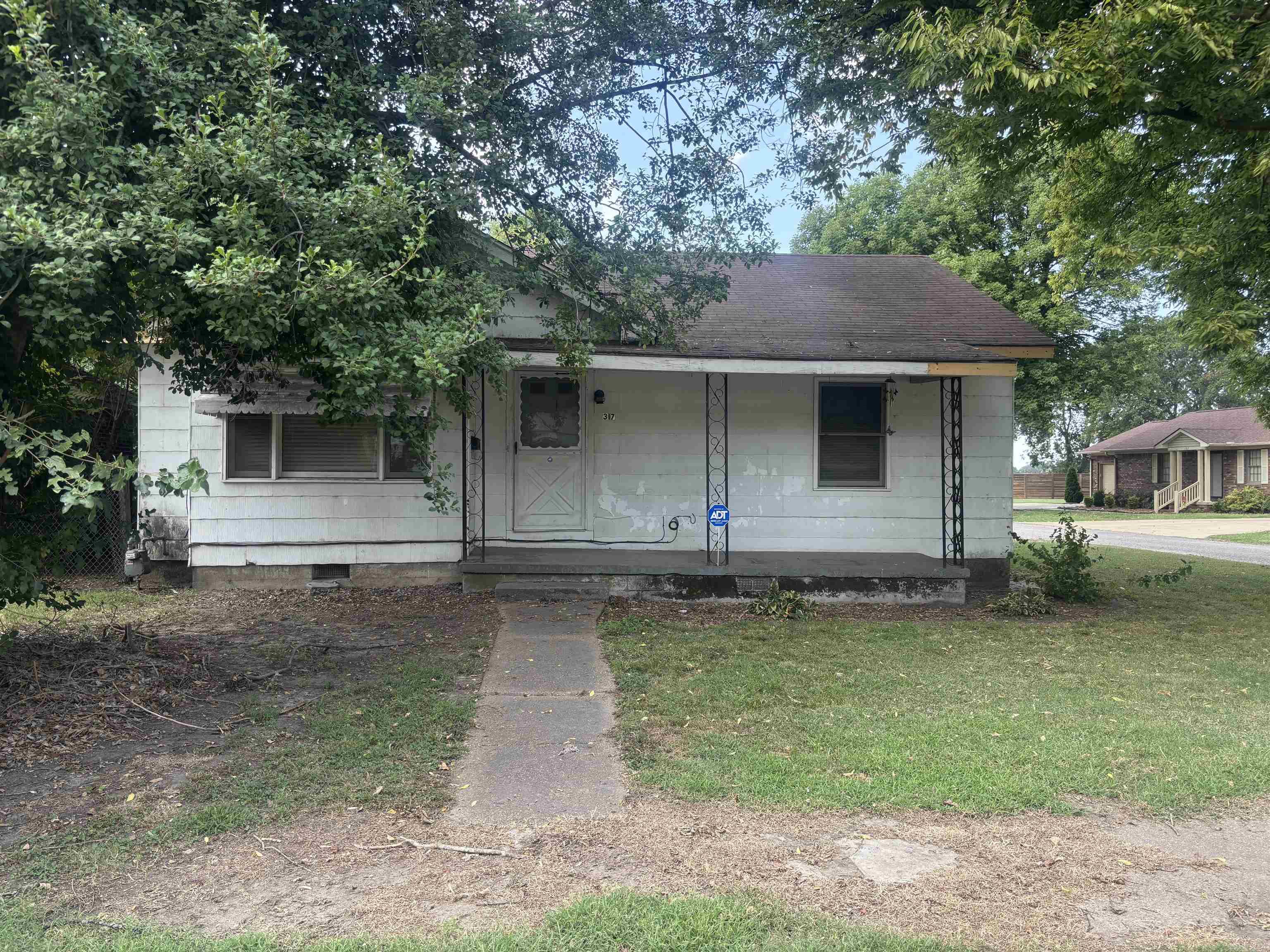 317 W Main Street Property Photo 22