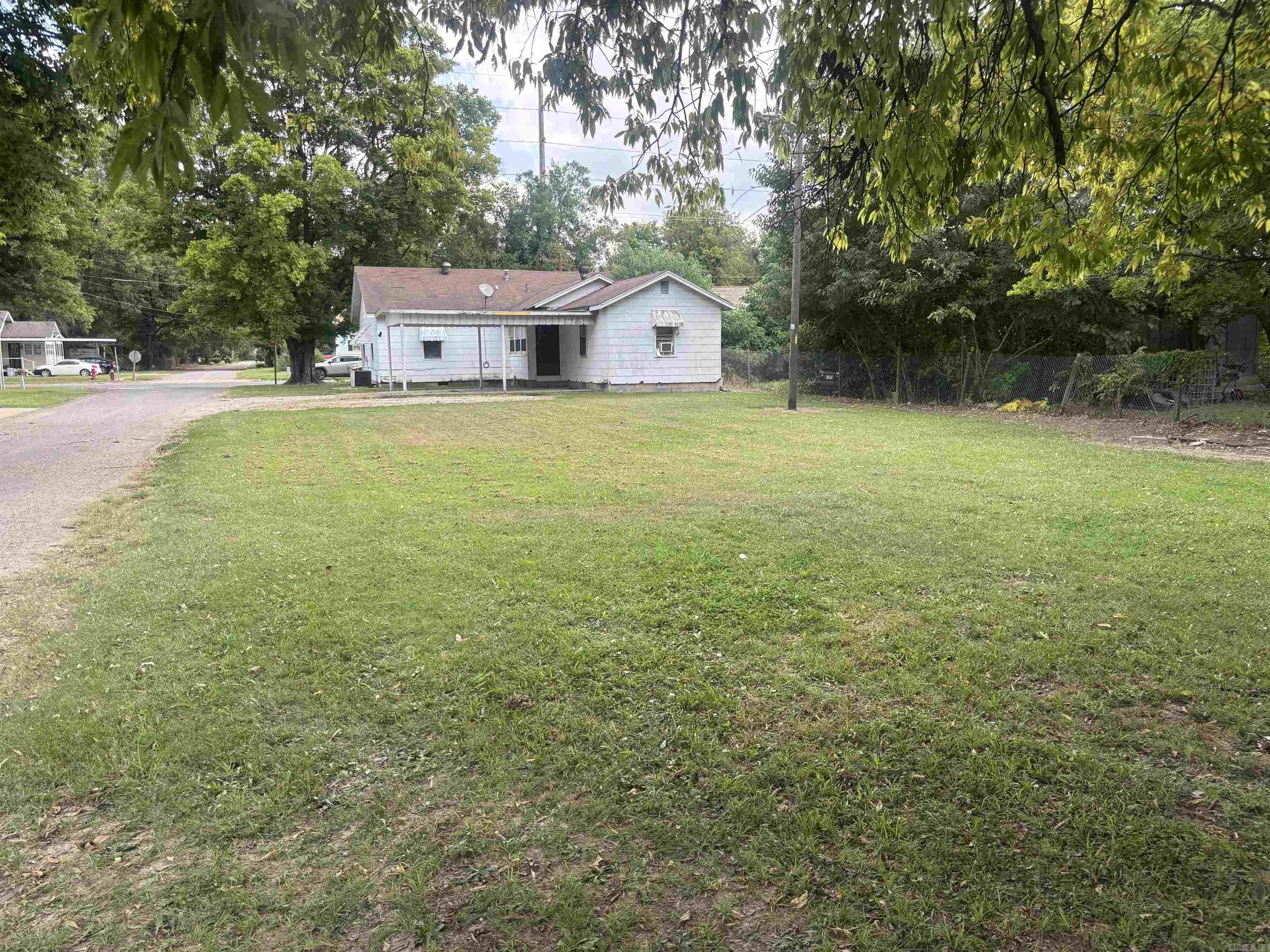 317 W Main Street Property Photo 33