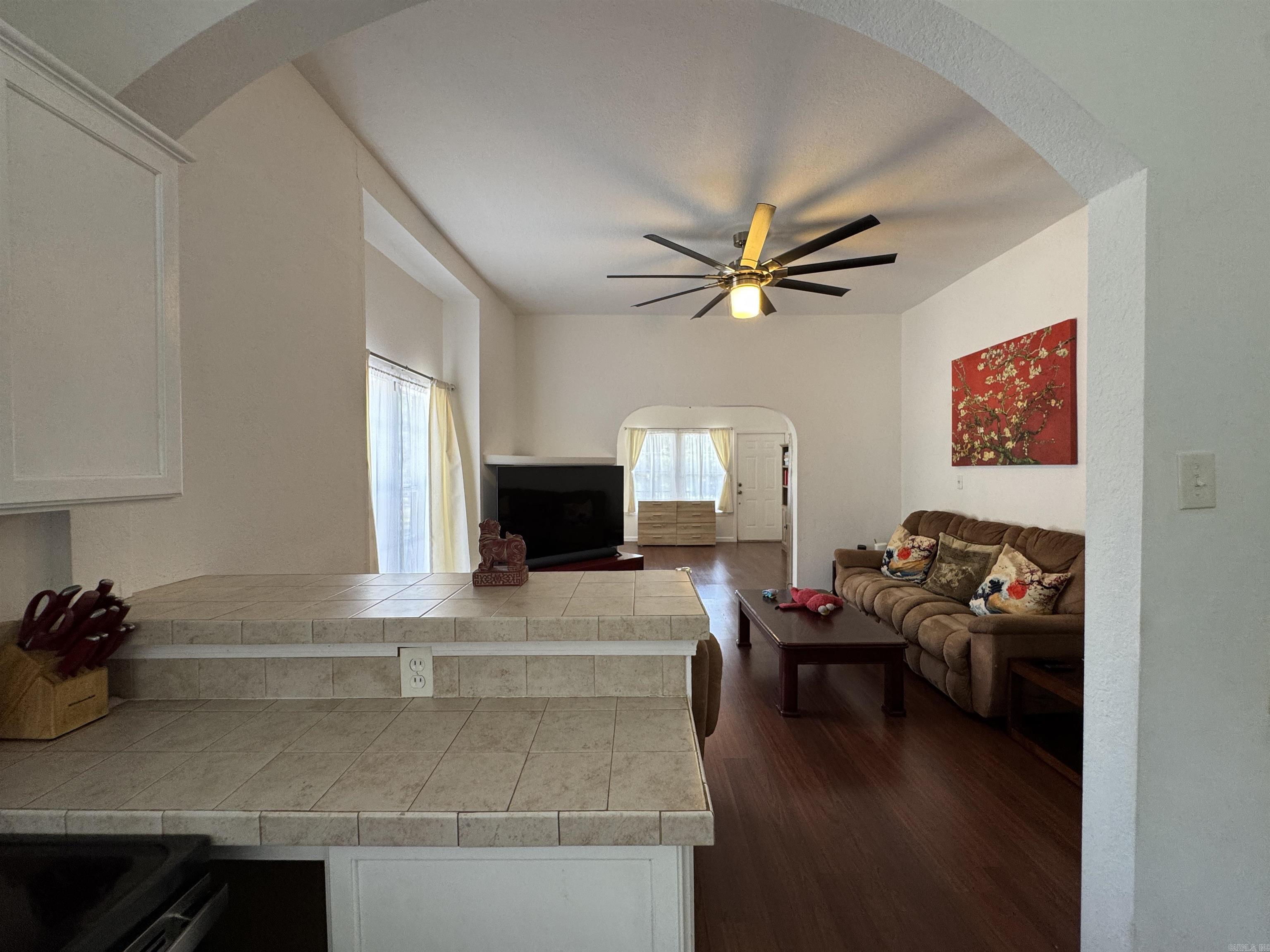 2714 S Spring Street Property Photo 21