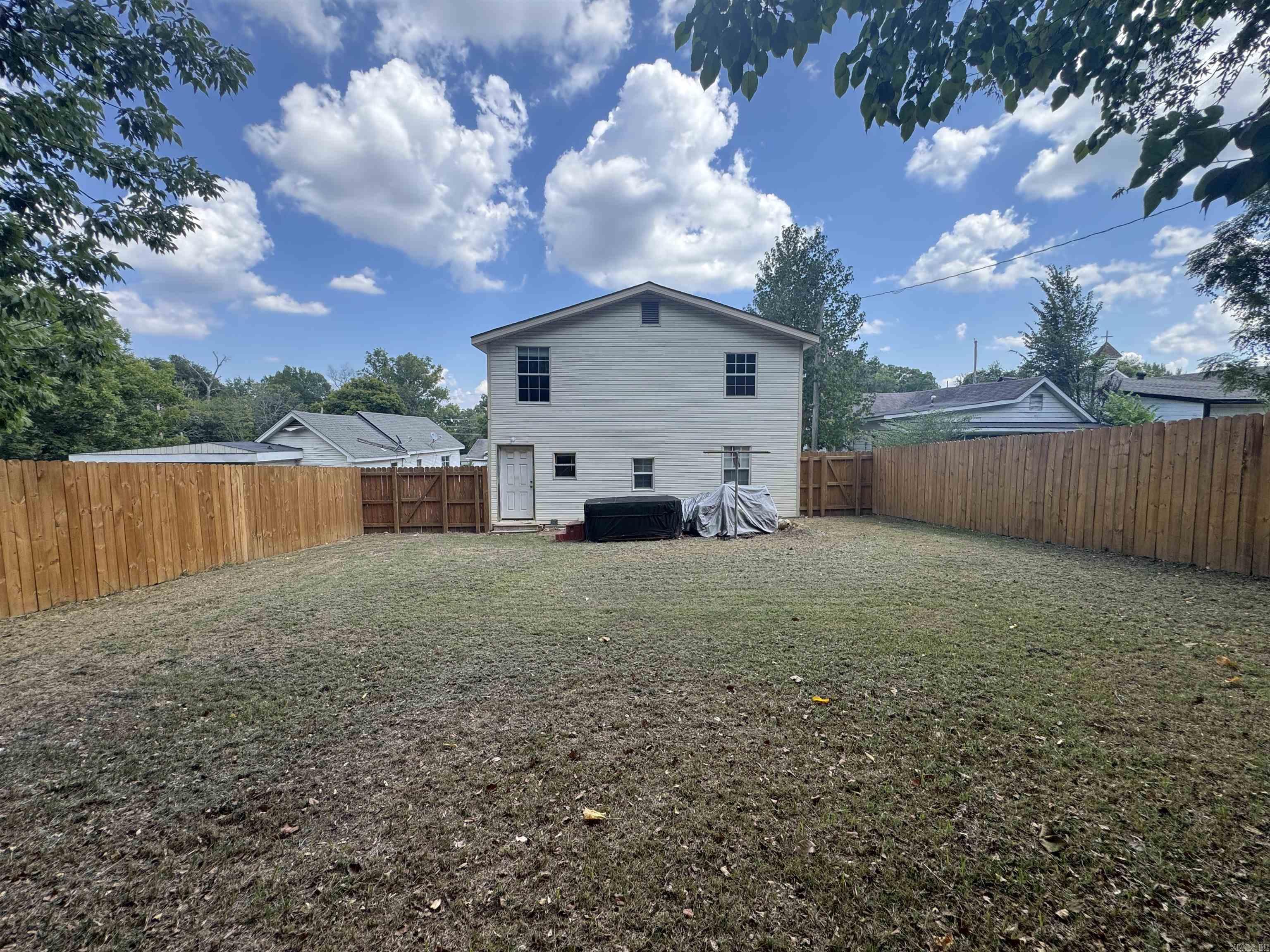 2714 S Spring Street Property Photo 43