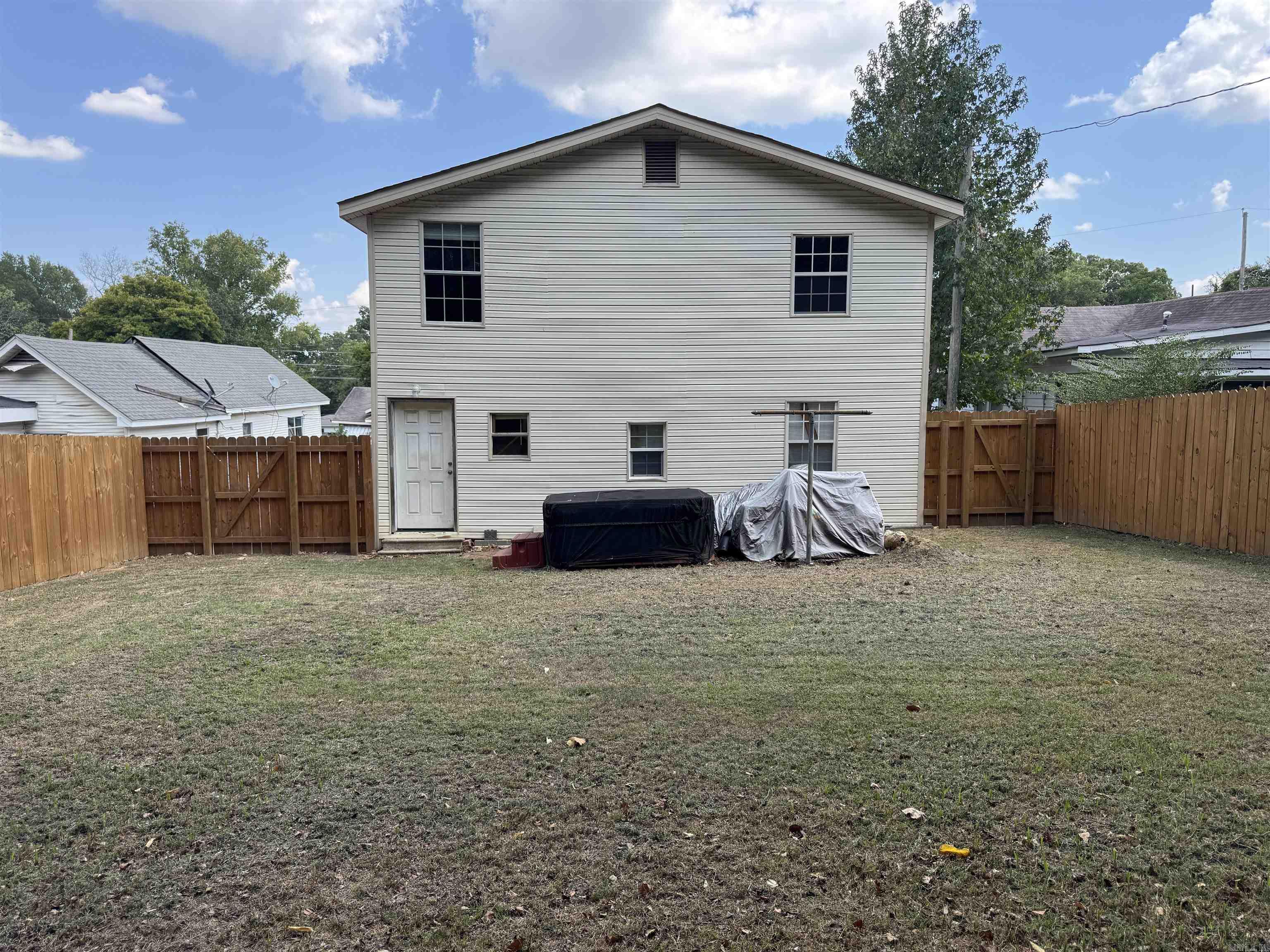 2714 S Spring Street Property Photo 44