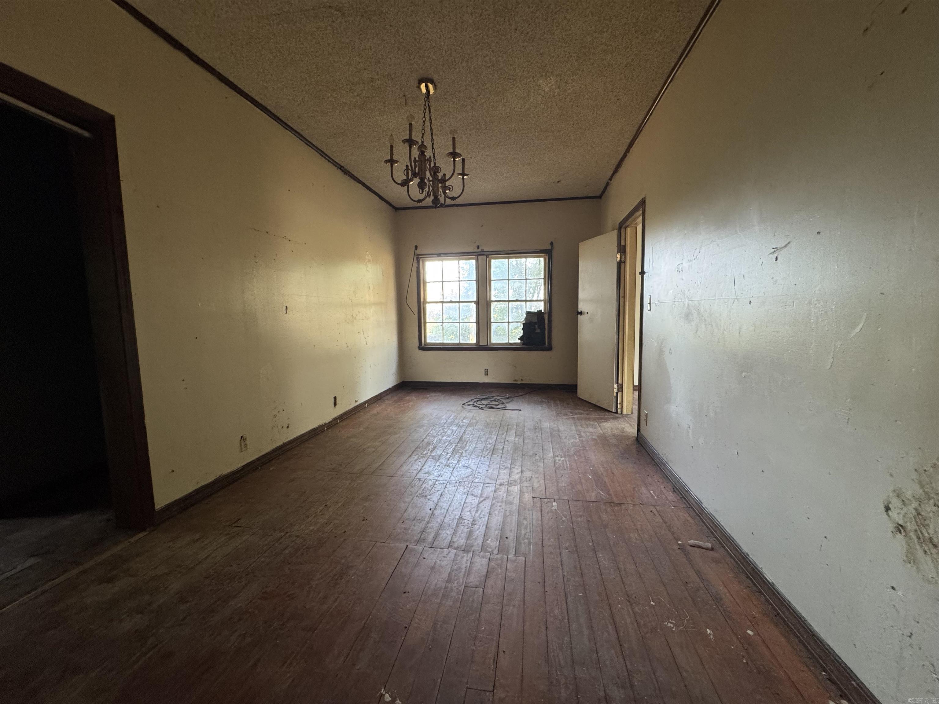 2 Triangle Lane Property Photo 14
