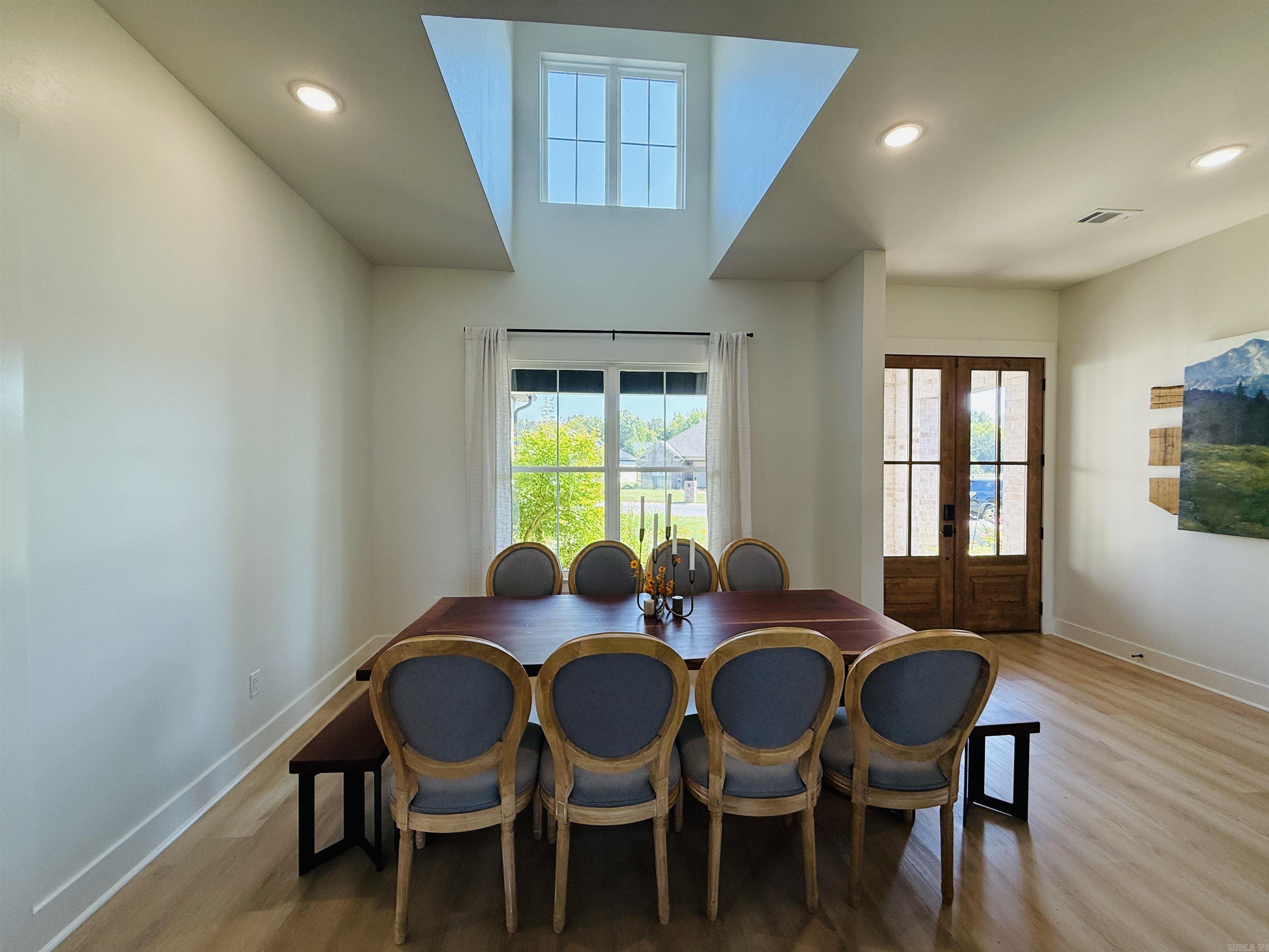 22 River Cliff Drive Property Photo 3