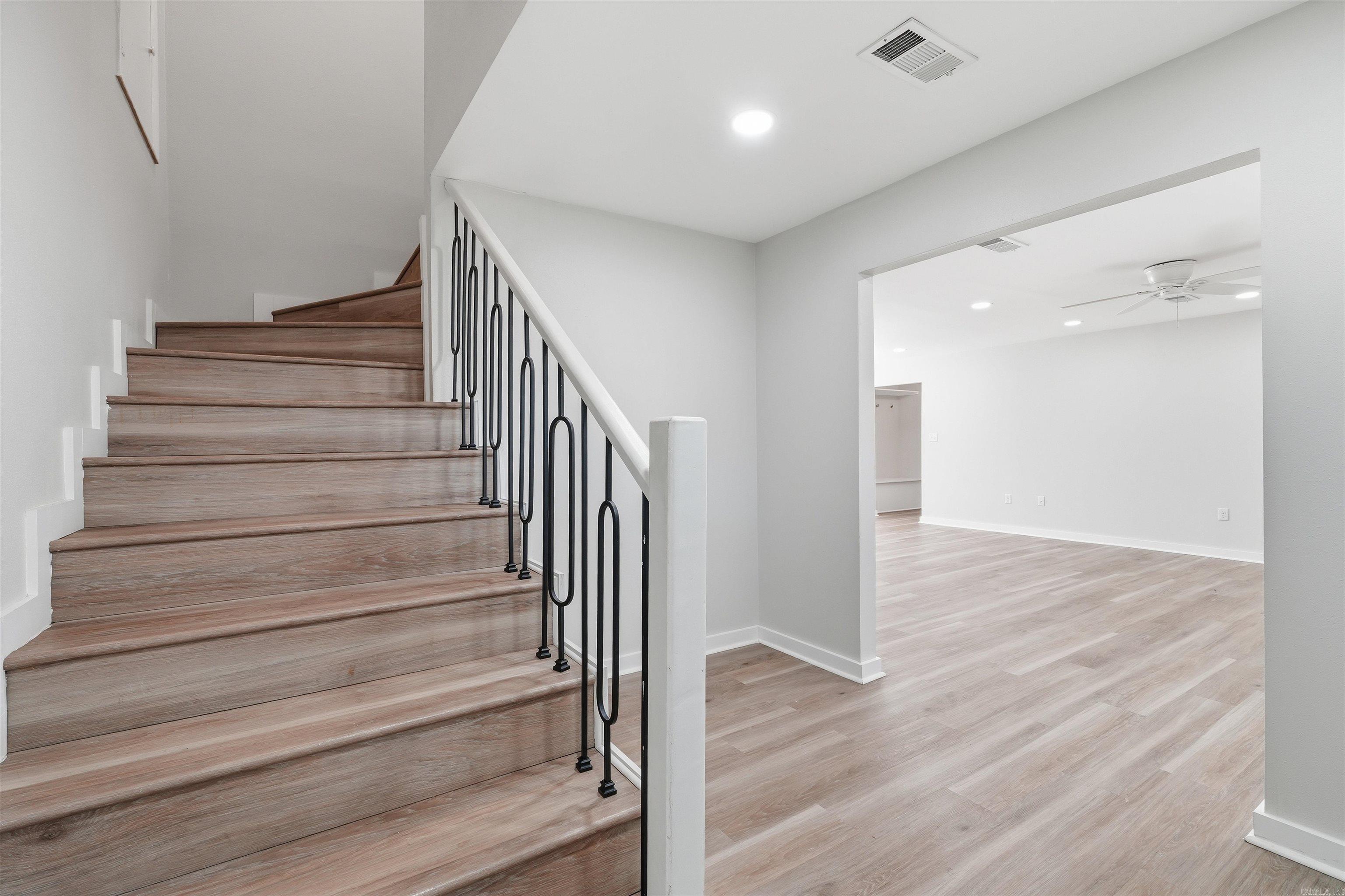 710 Clara Drive Property Photo 10