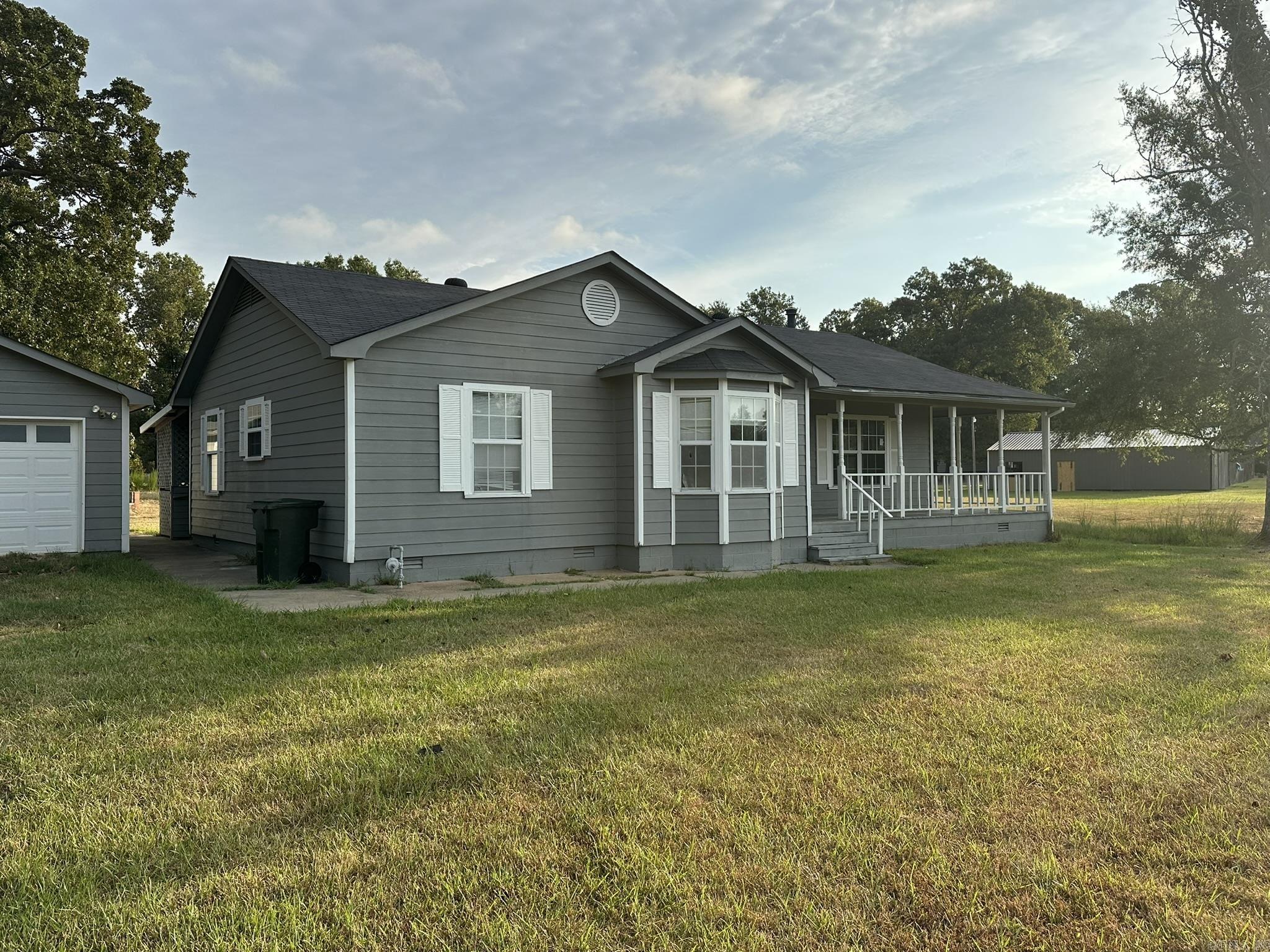 292 Grant 17 Property Photo 3