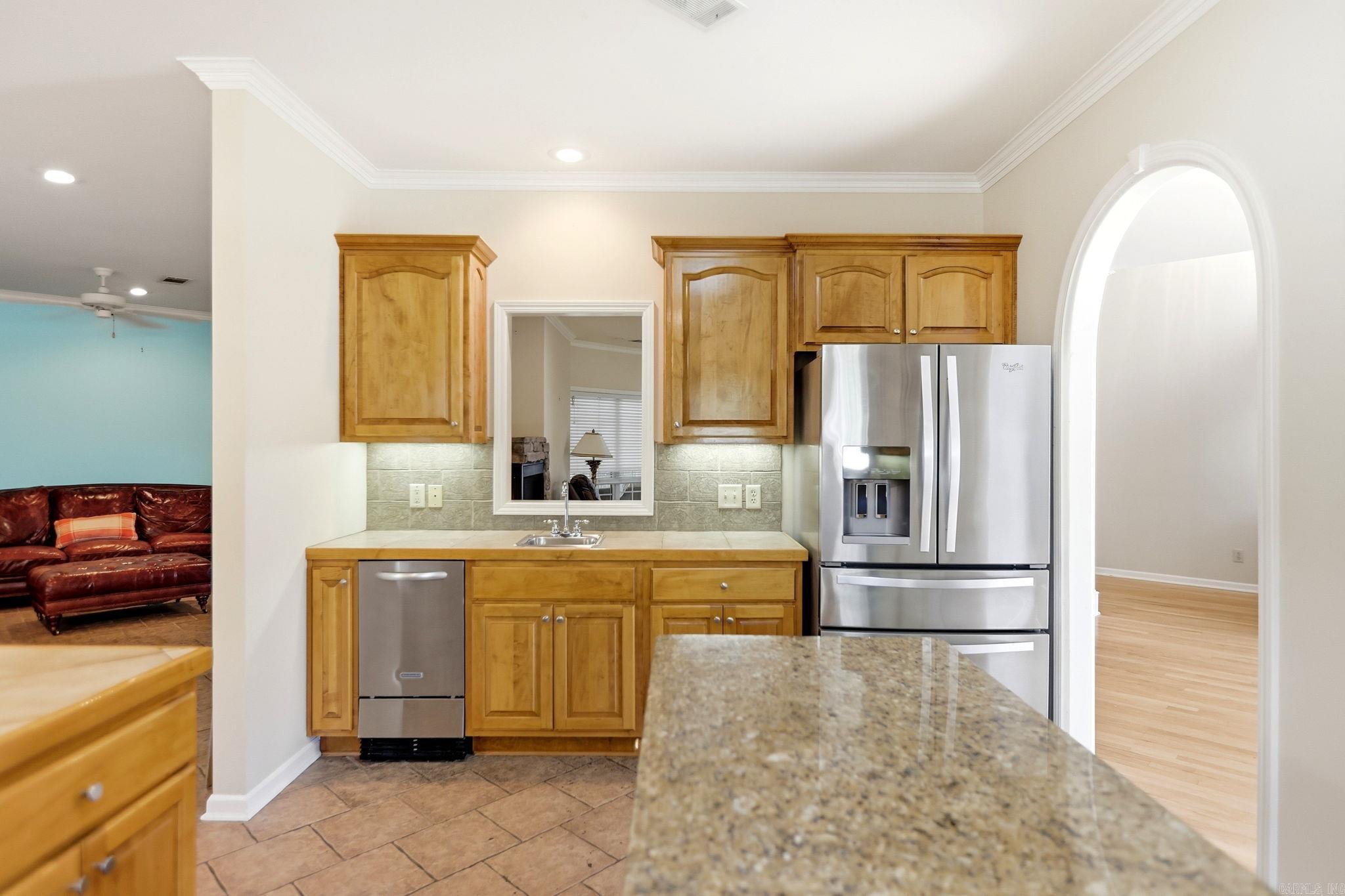 2012 Sawgrass Drive Property Photo 12