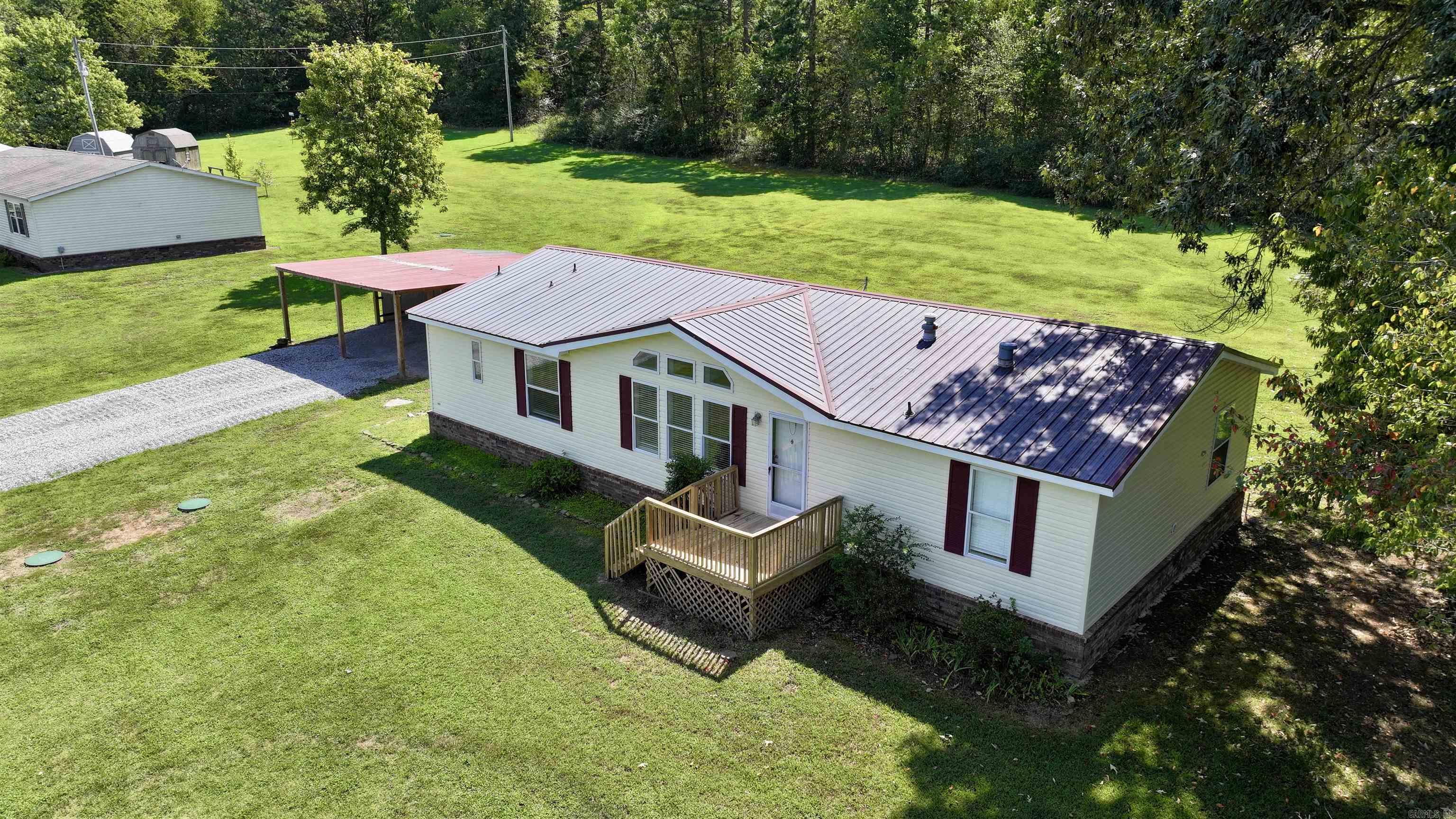 133 Reid Road Property Photo 1