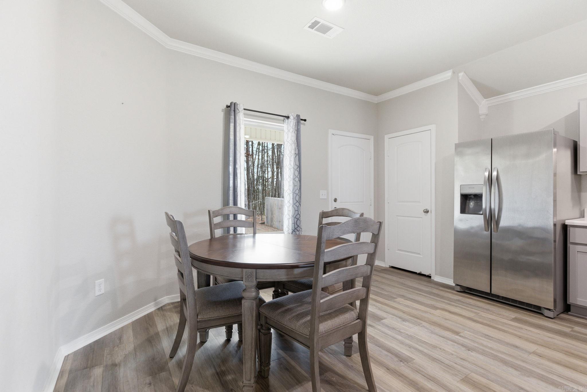 1280 Meadows Dr Property Photo 8